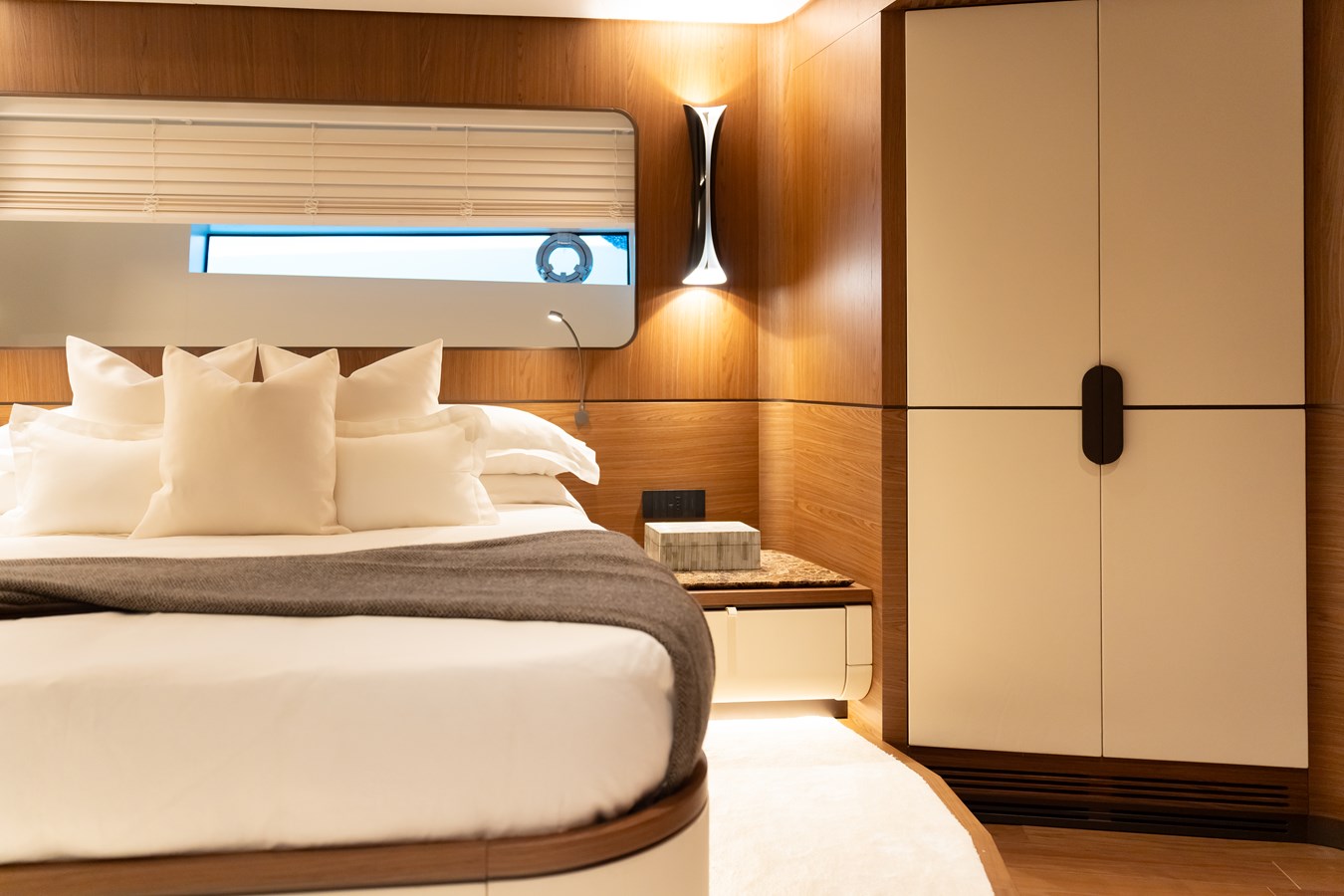 Extra Yachts Motor Yacht X90 FAST - brand new - never used For Sale