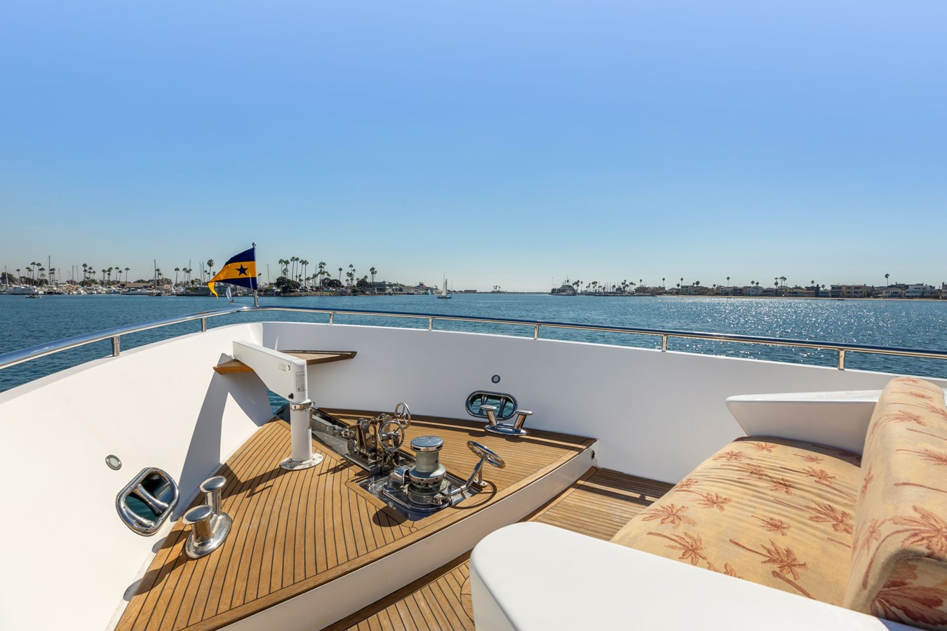 Horizon Motor Yachts Motor Yacht REVERIE  For Sale