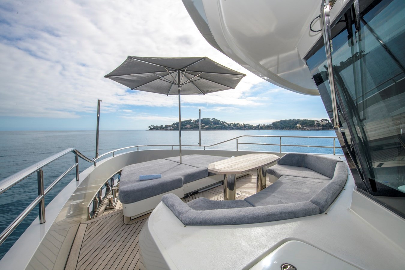Blaundus Yachts Motor Yacht EBYSHINE For Sale