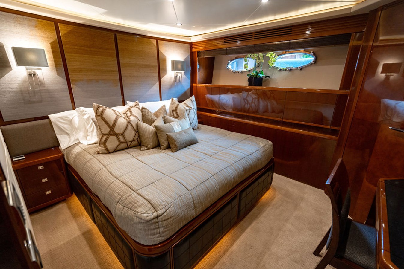 Princess Yachts Motor Yacht Oasis (Copy) For Sale