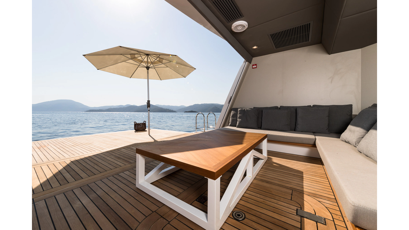Numarine Motor Yacht NUMARINE 32XP For Sale