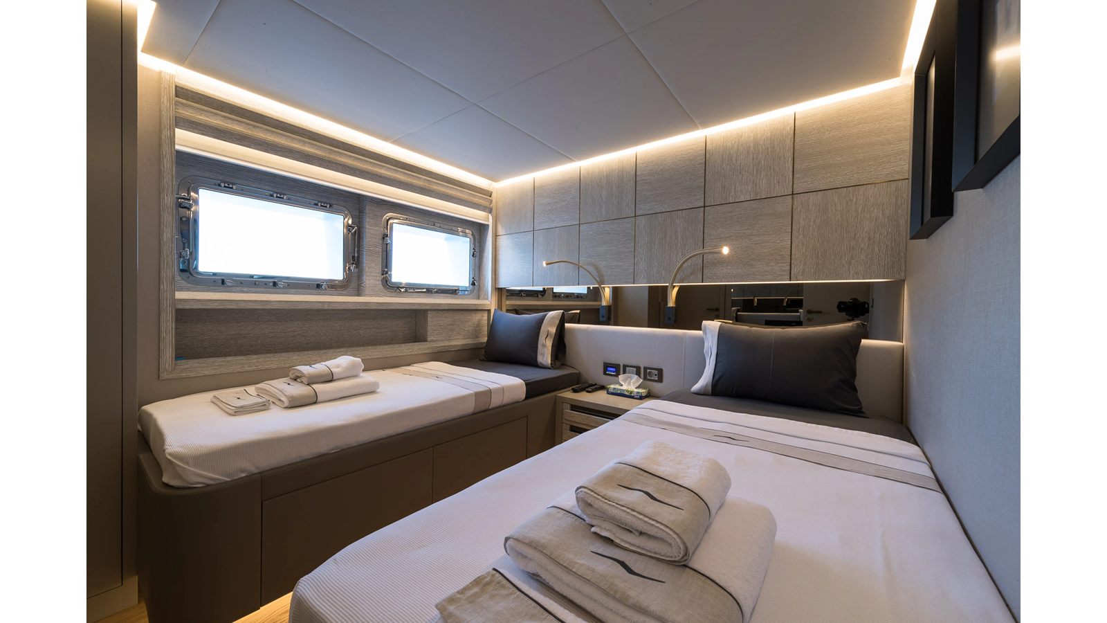Numarine Motor Yacht NUMARINE 32XP For Sale