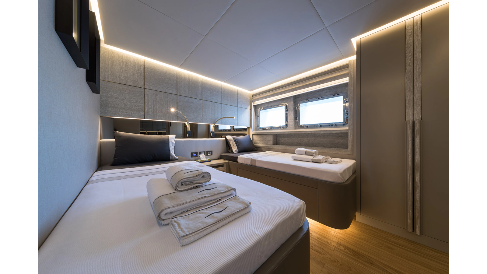 Numarine Motor Yacht NUMARINE 32XP For Sale