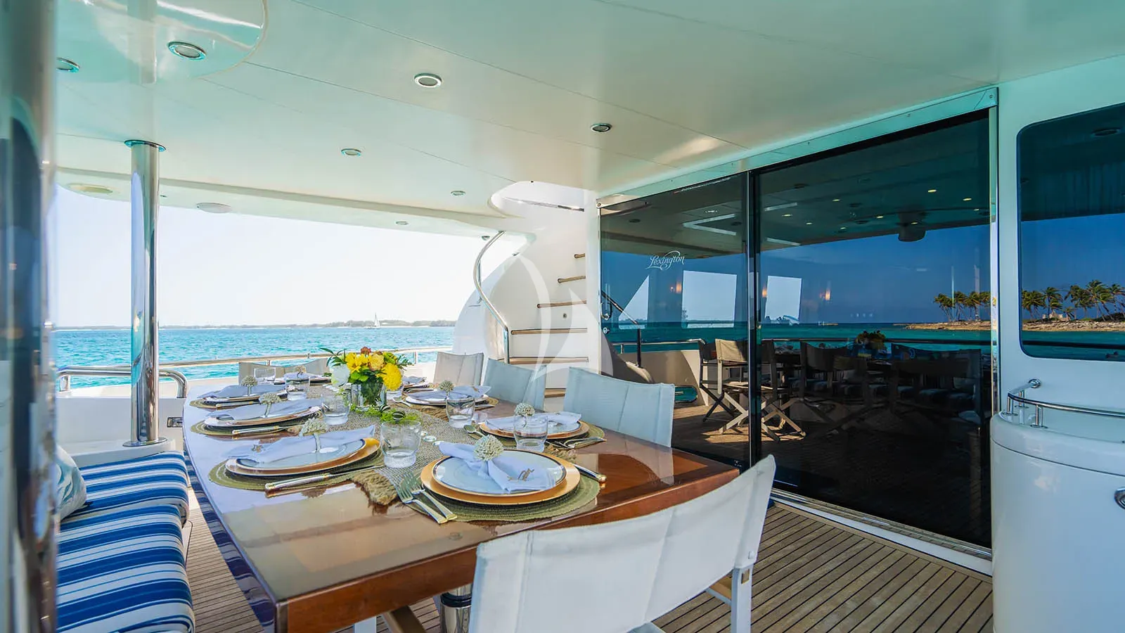 LEXINGTON Charter Yacht