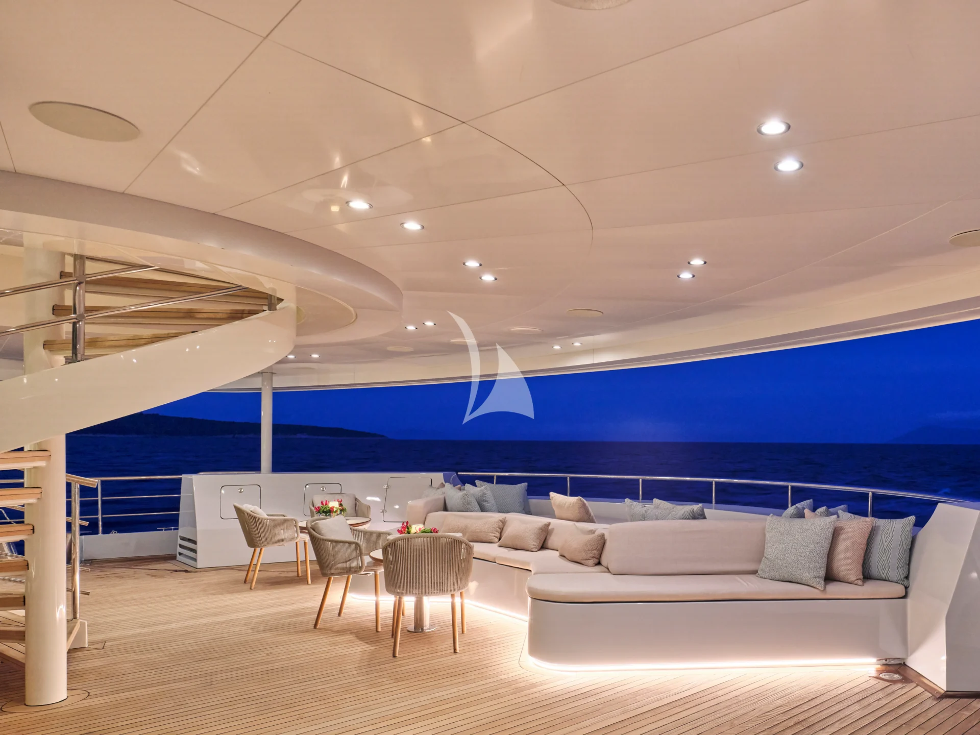 MARQUISE Charter Yacht