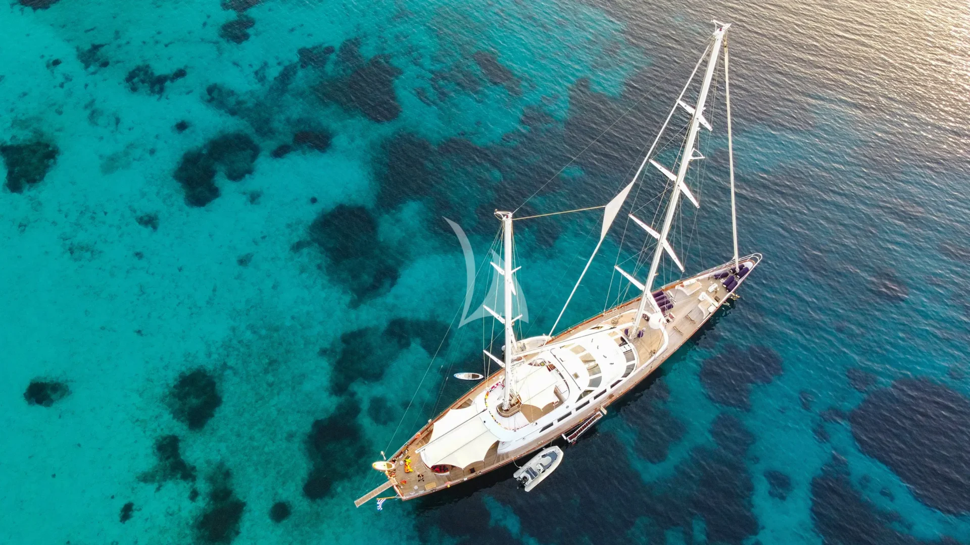 Tamarita Charter Yacht