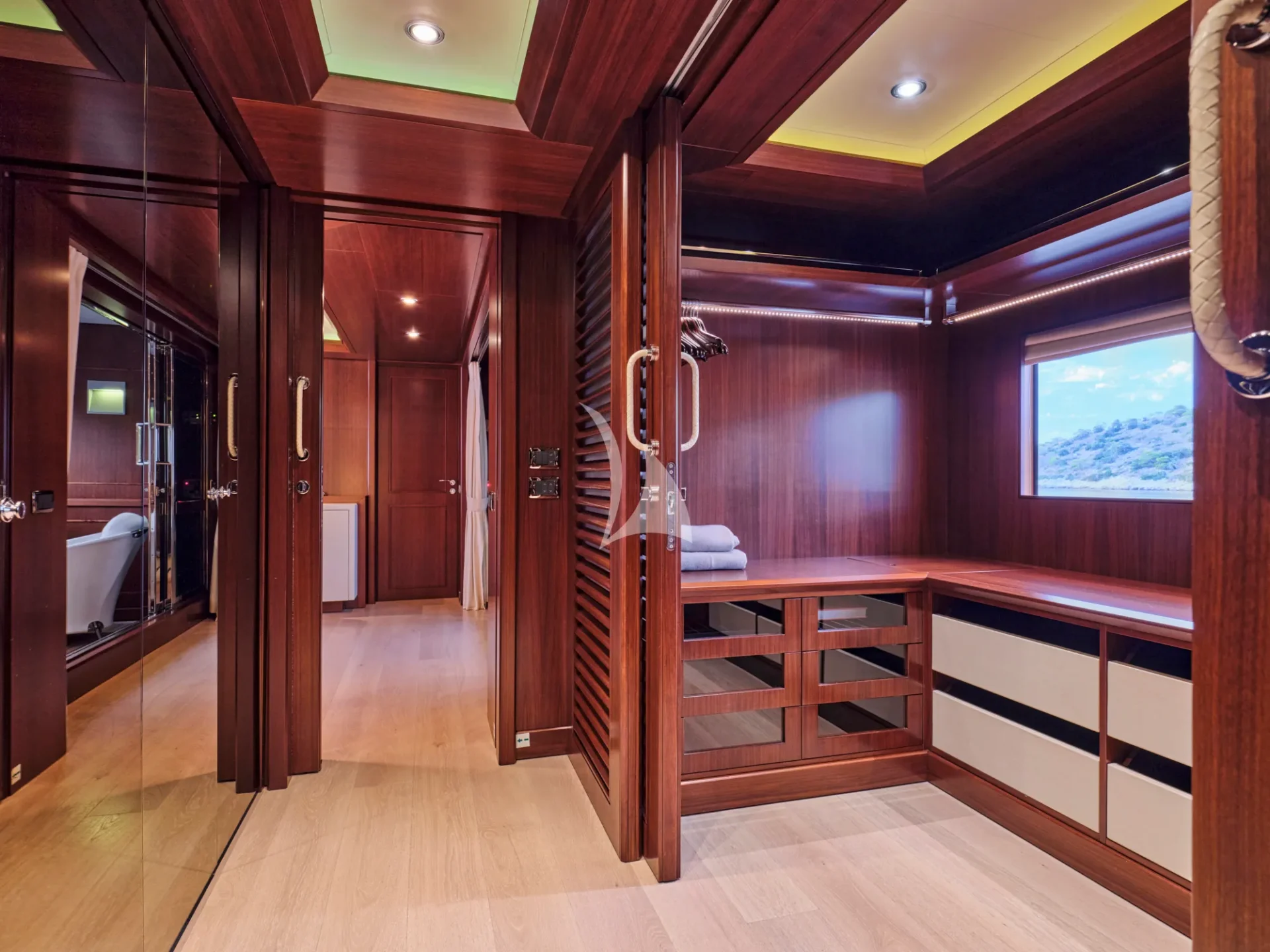 PALATIAL Charter Yacht