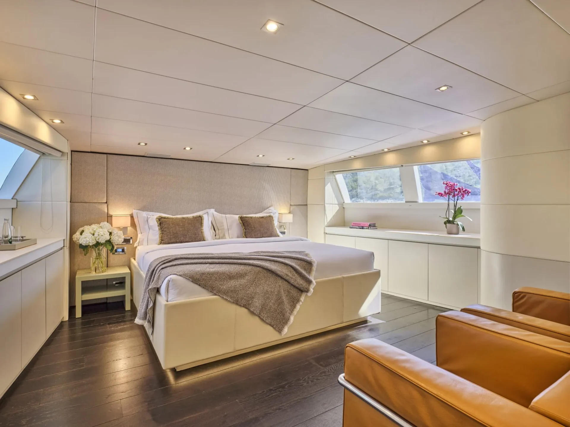 BROOKLYN Charter Yacht