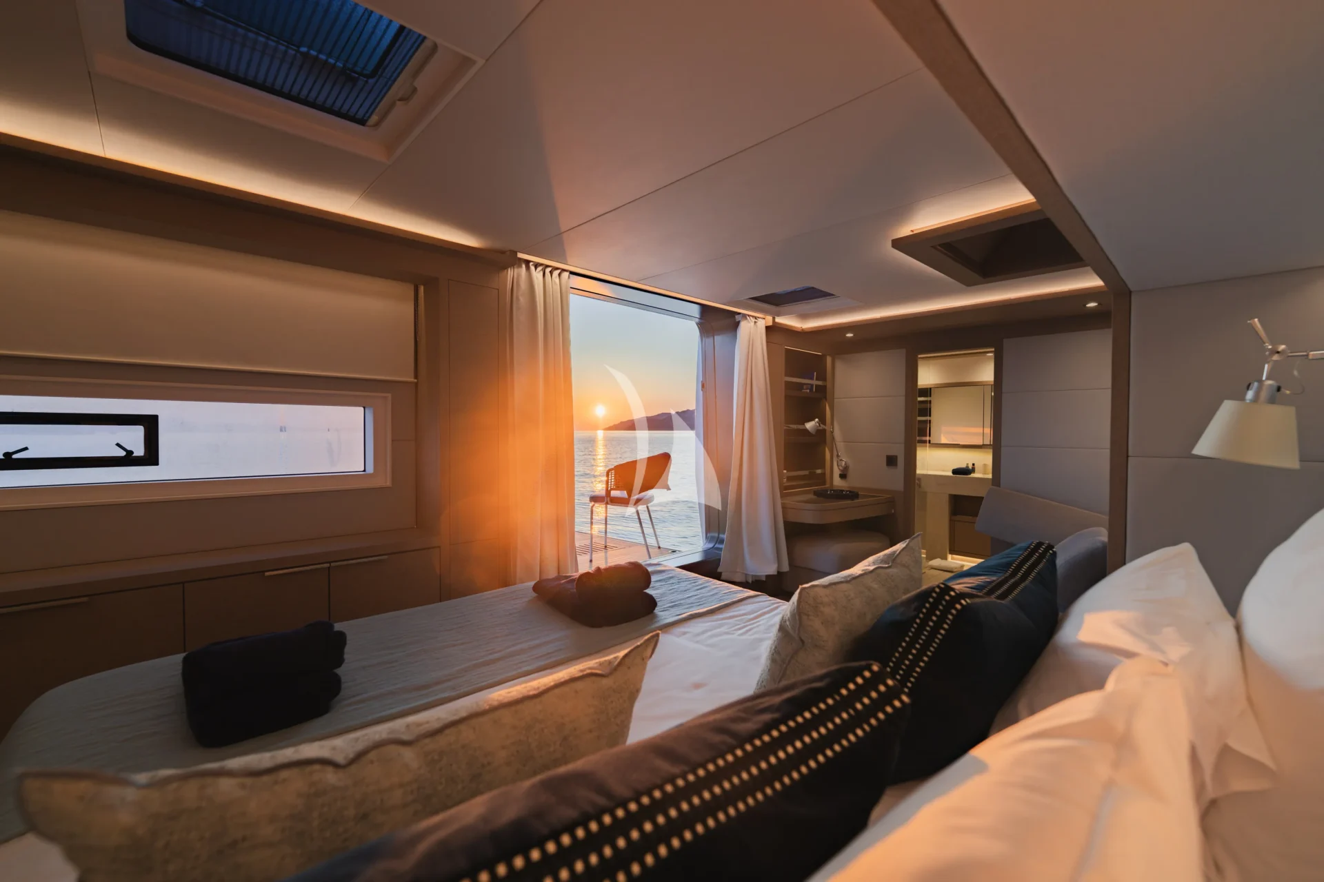 LA DESIRADE Charter Yacht