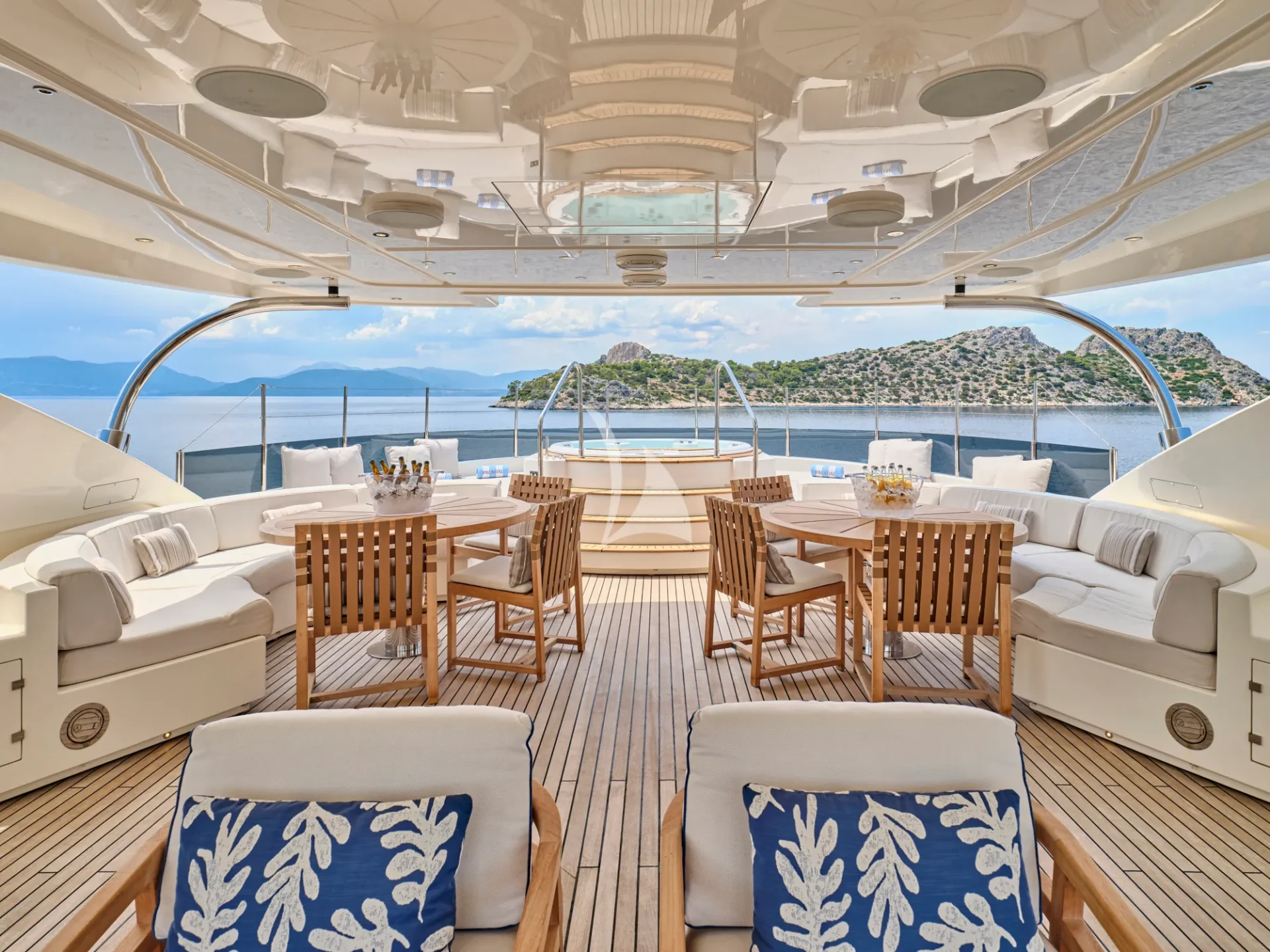 PALATIAL Charter Yacht