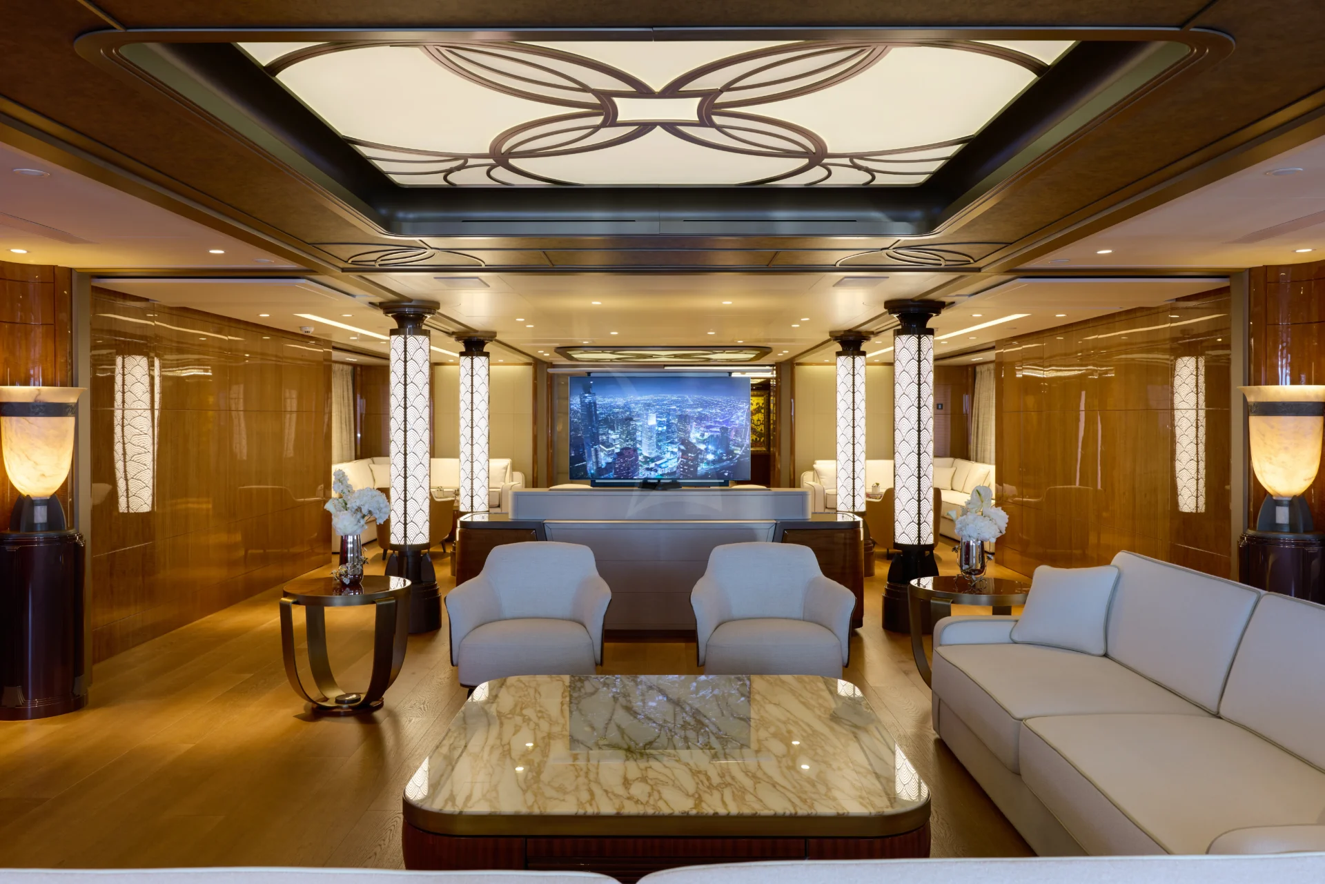 AMARYLLIS Charter Yacht