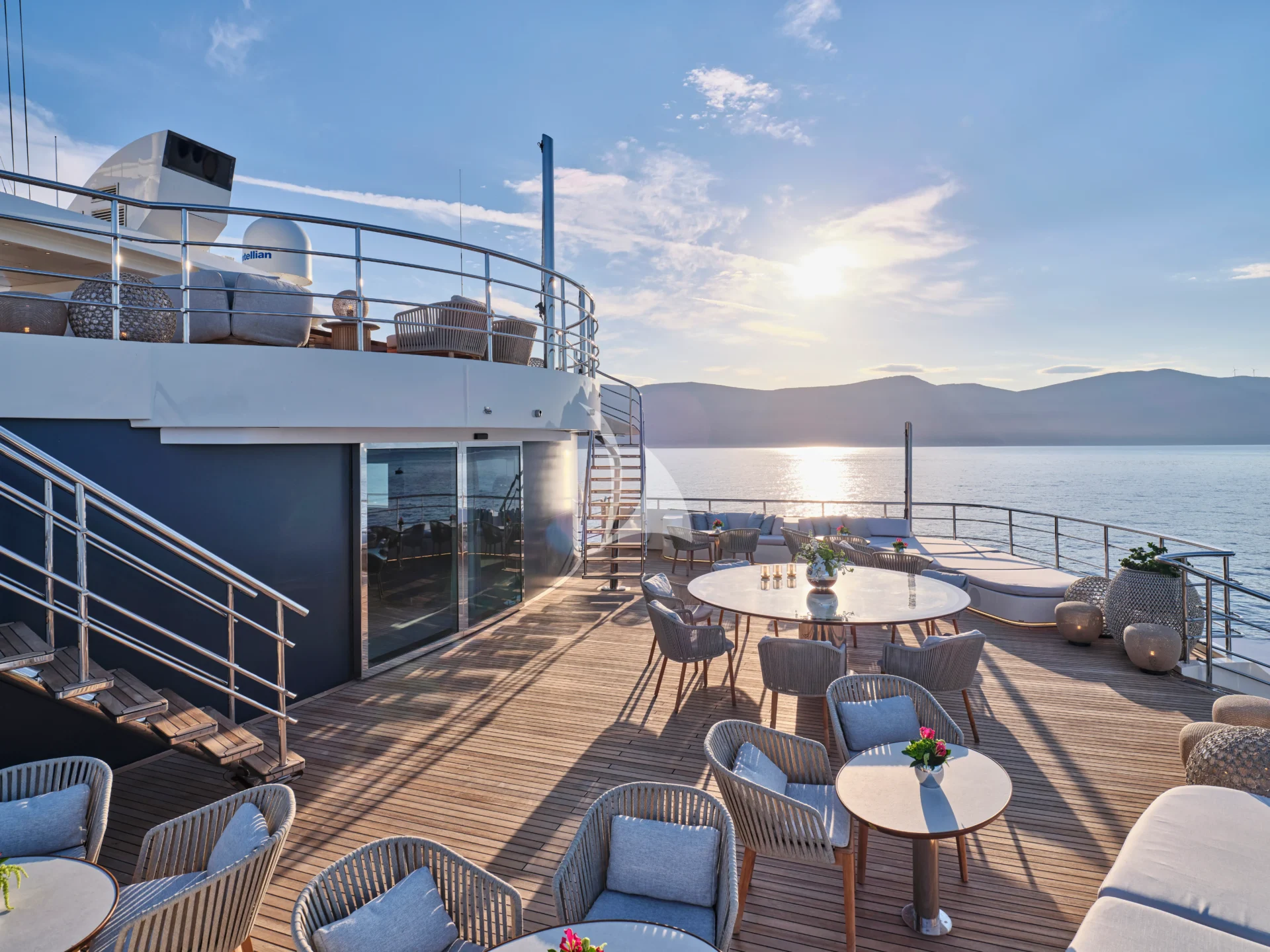 MARQUISE Charter Yacht