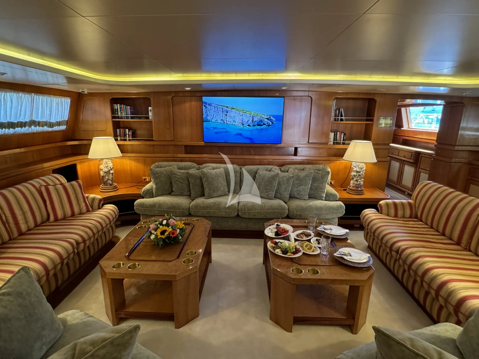 Tamarita Charter Yacht