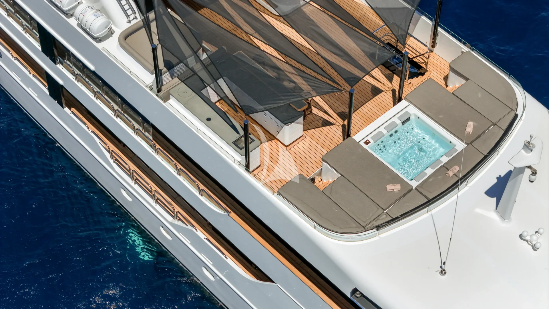 MAGNA GRECIA Charter Yacht