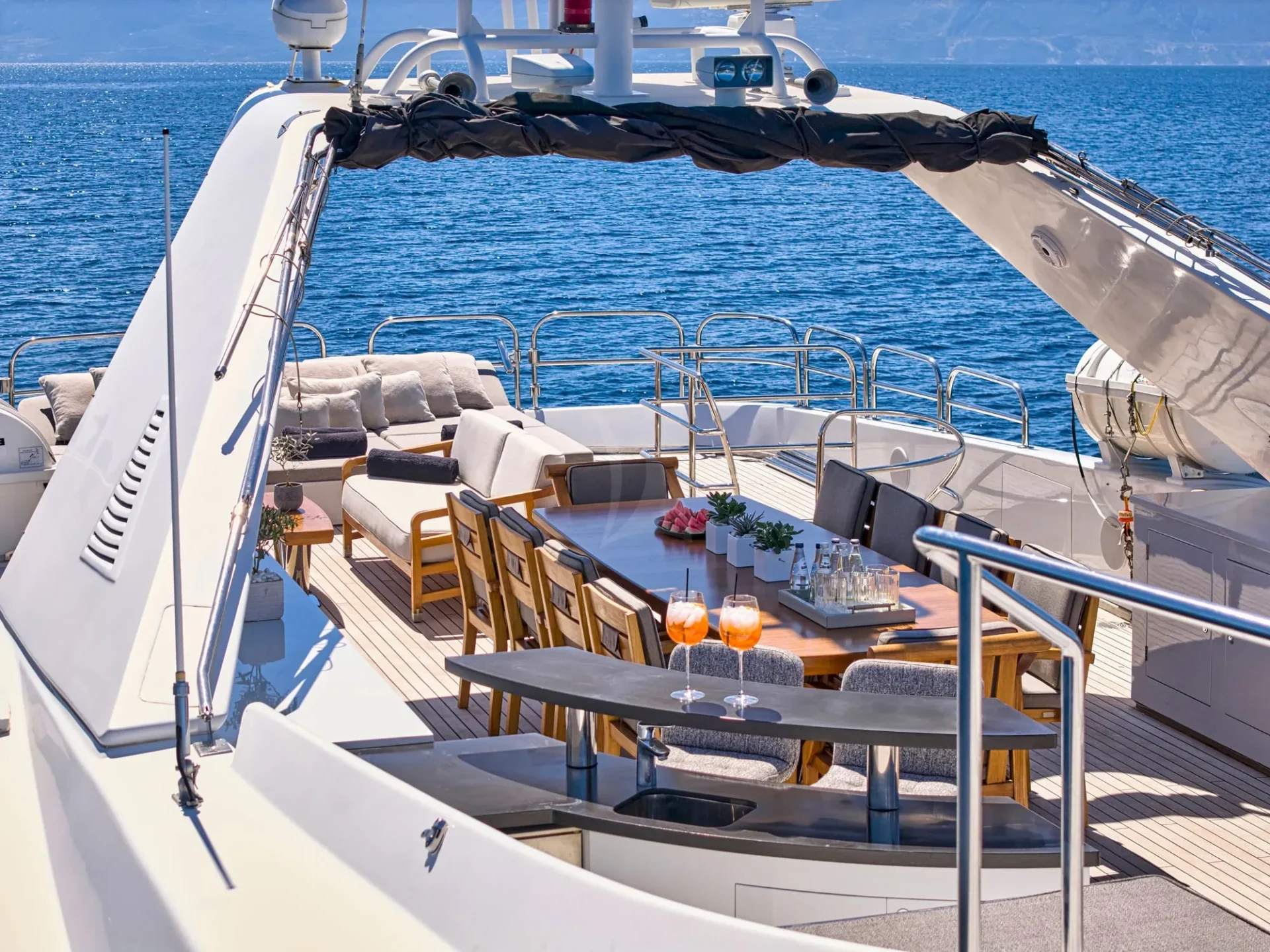 BROOKLYN Charter Yacht