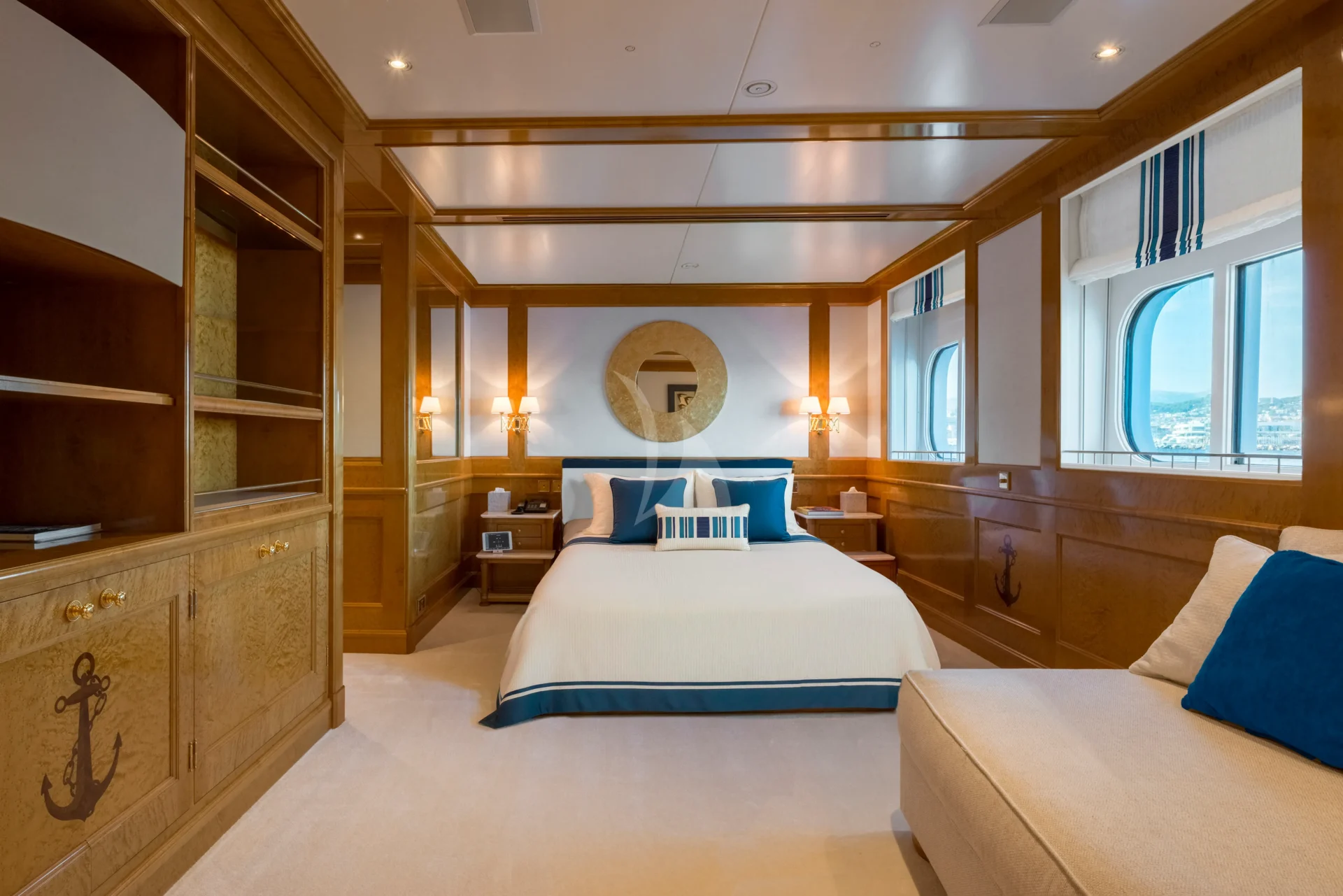 GRAND OCEAN Charter Yacht