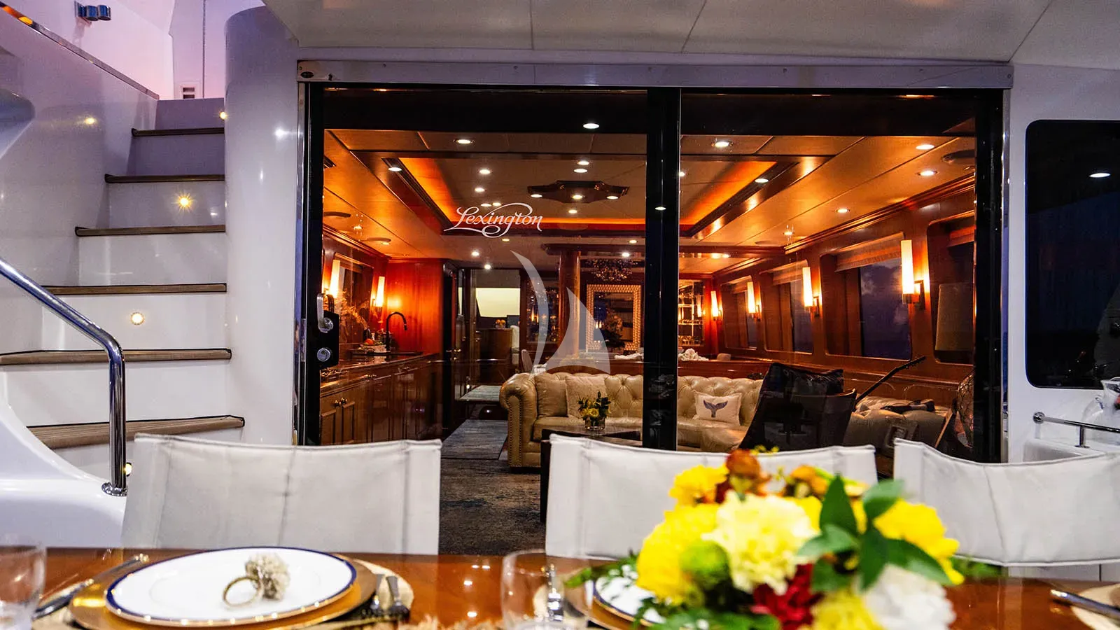 LEXINGTON Charter Yacht