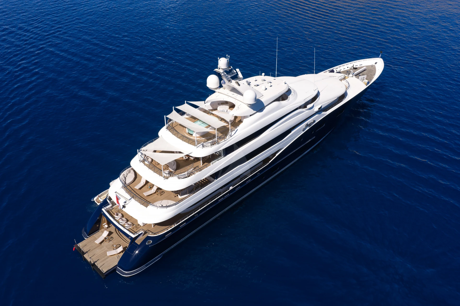 AMARYLLIS Charter Yacht
