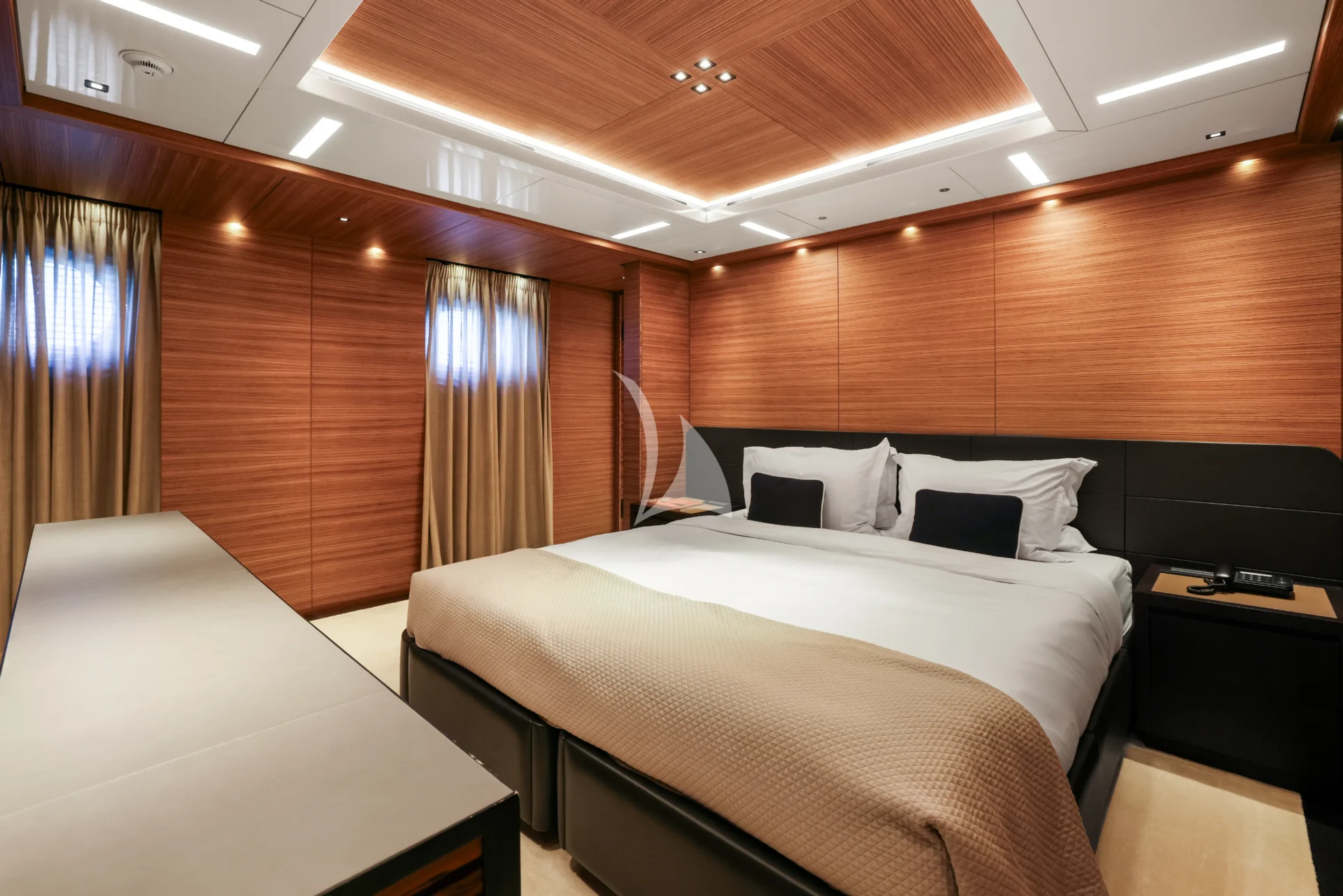 MAGNA GRECIA Charter Yacht