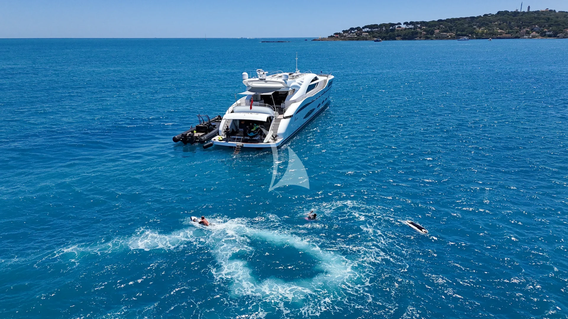 FAST & FURIOUS Charter Yacht