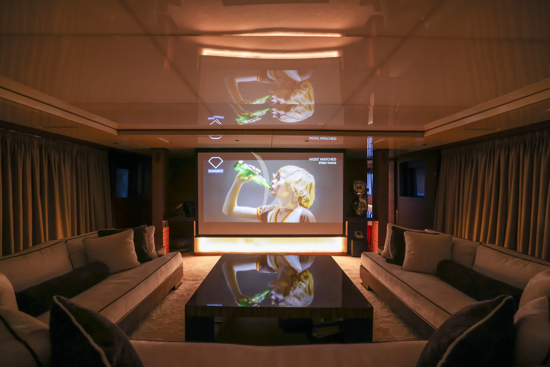 MAGNA GRECIA Charter Yacht