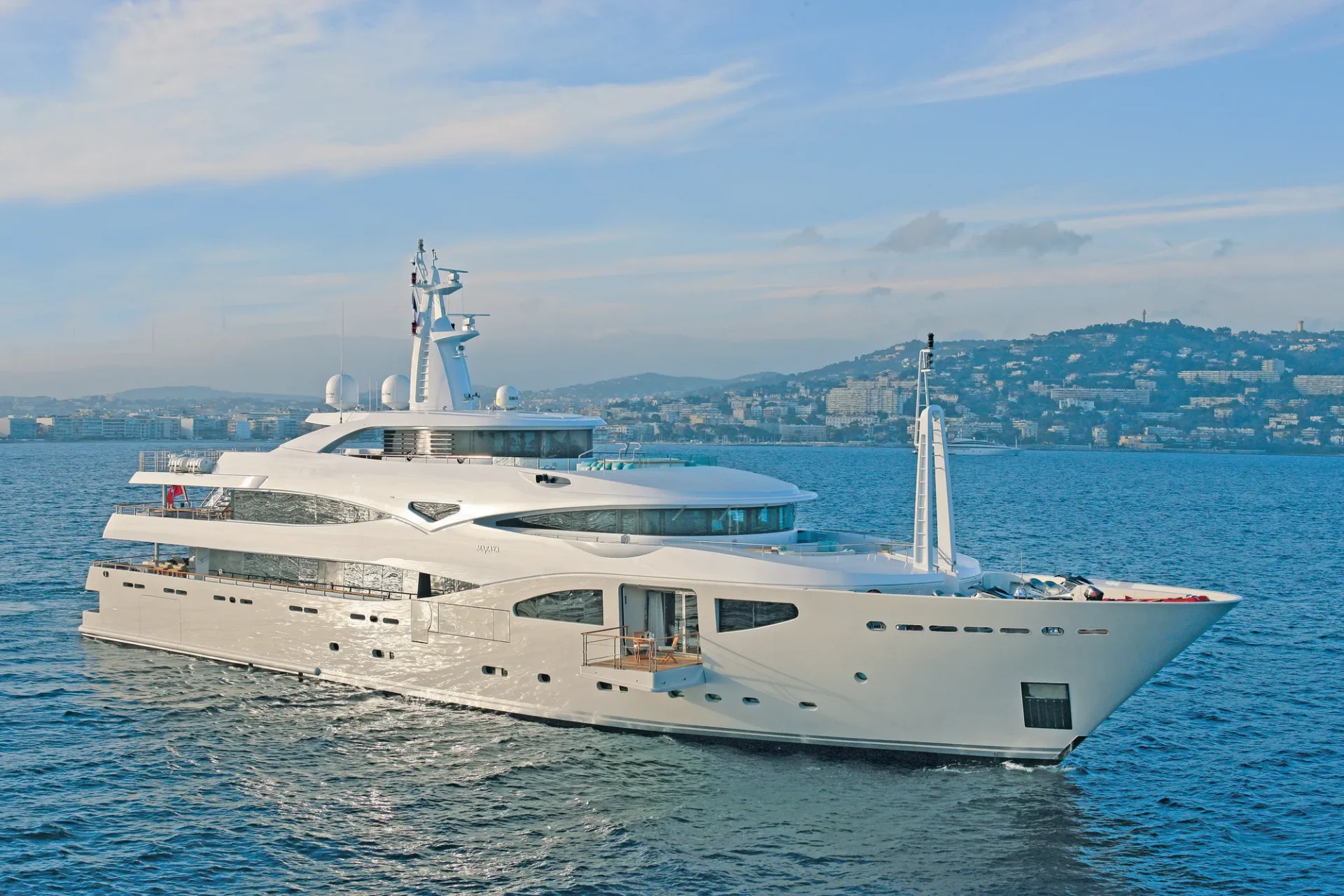 MARAYA Charter Yacht