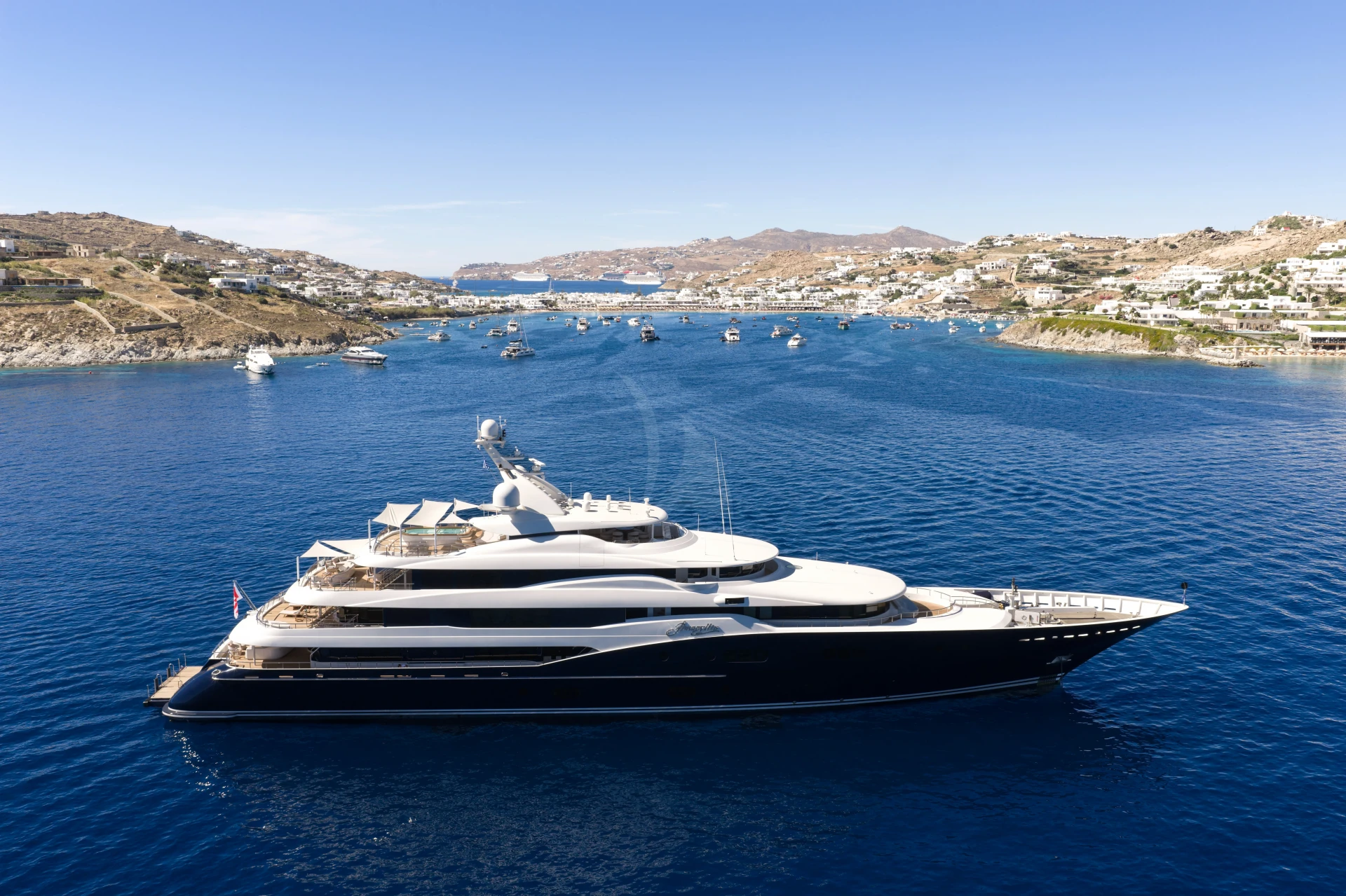 AMARYLLIS Charter Yacht