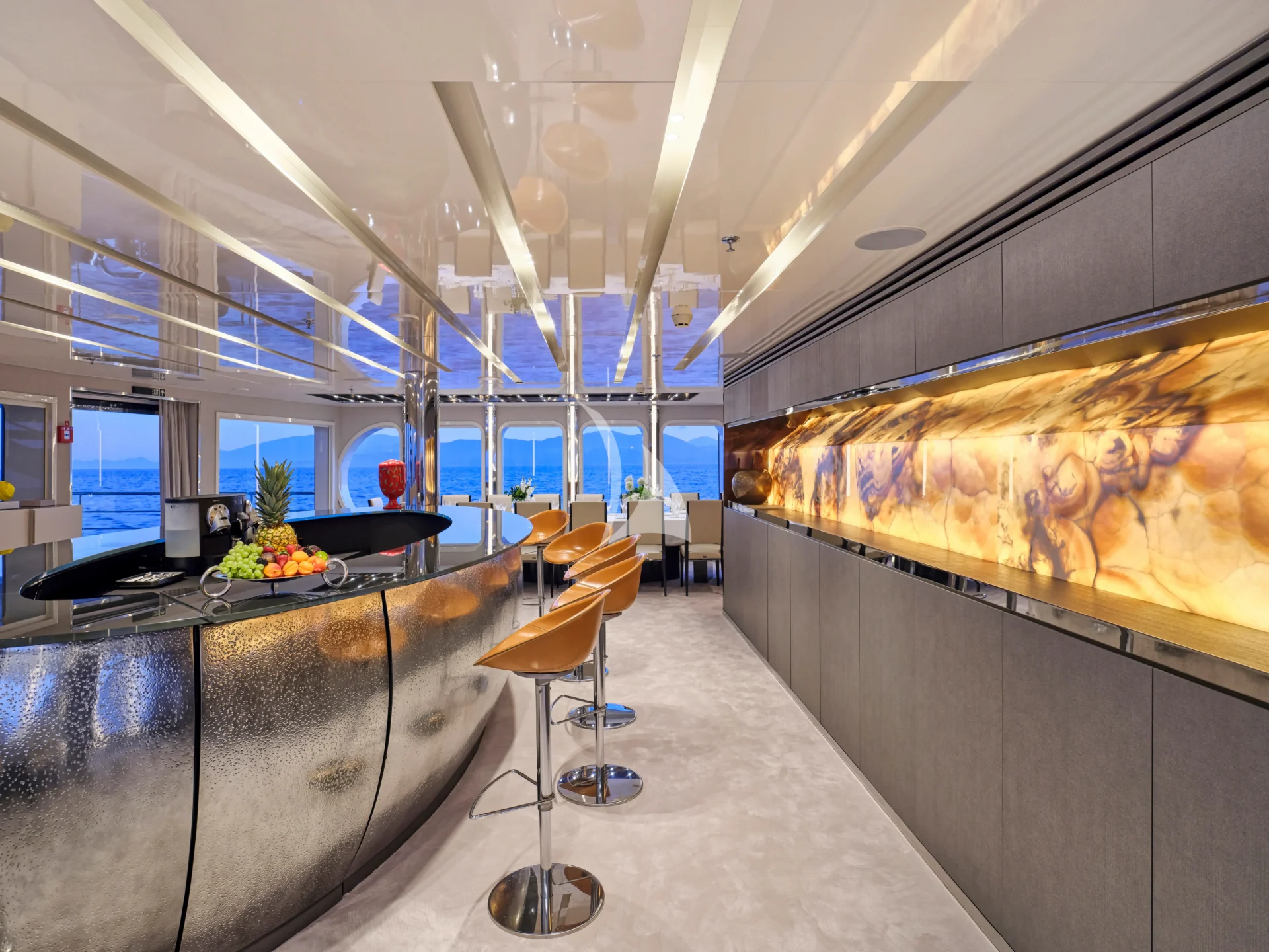 MARQUISE Charter Yacht
