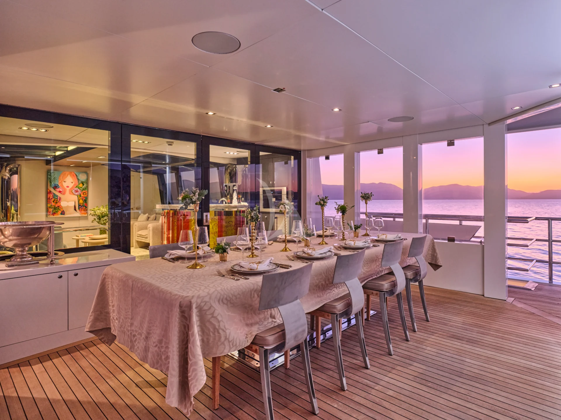 HIGHLANDER Charter Yacht