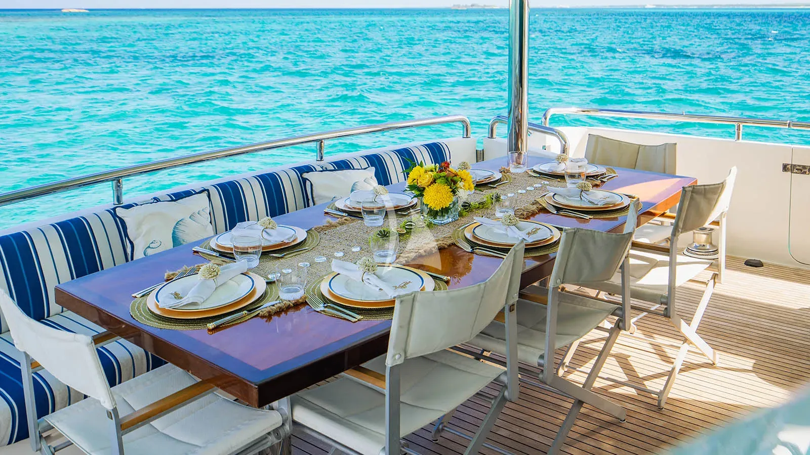 LEXINGTON Charter Yacht