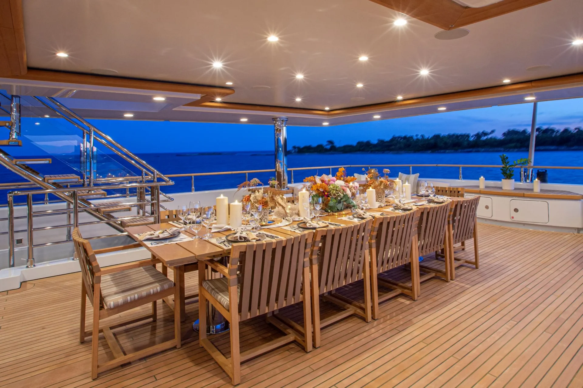 MARAYA Charter Yacht