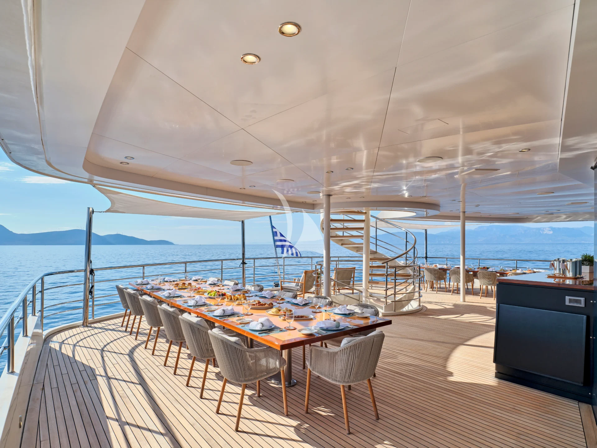 MARQUISE Charter Yacht