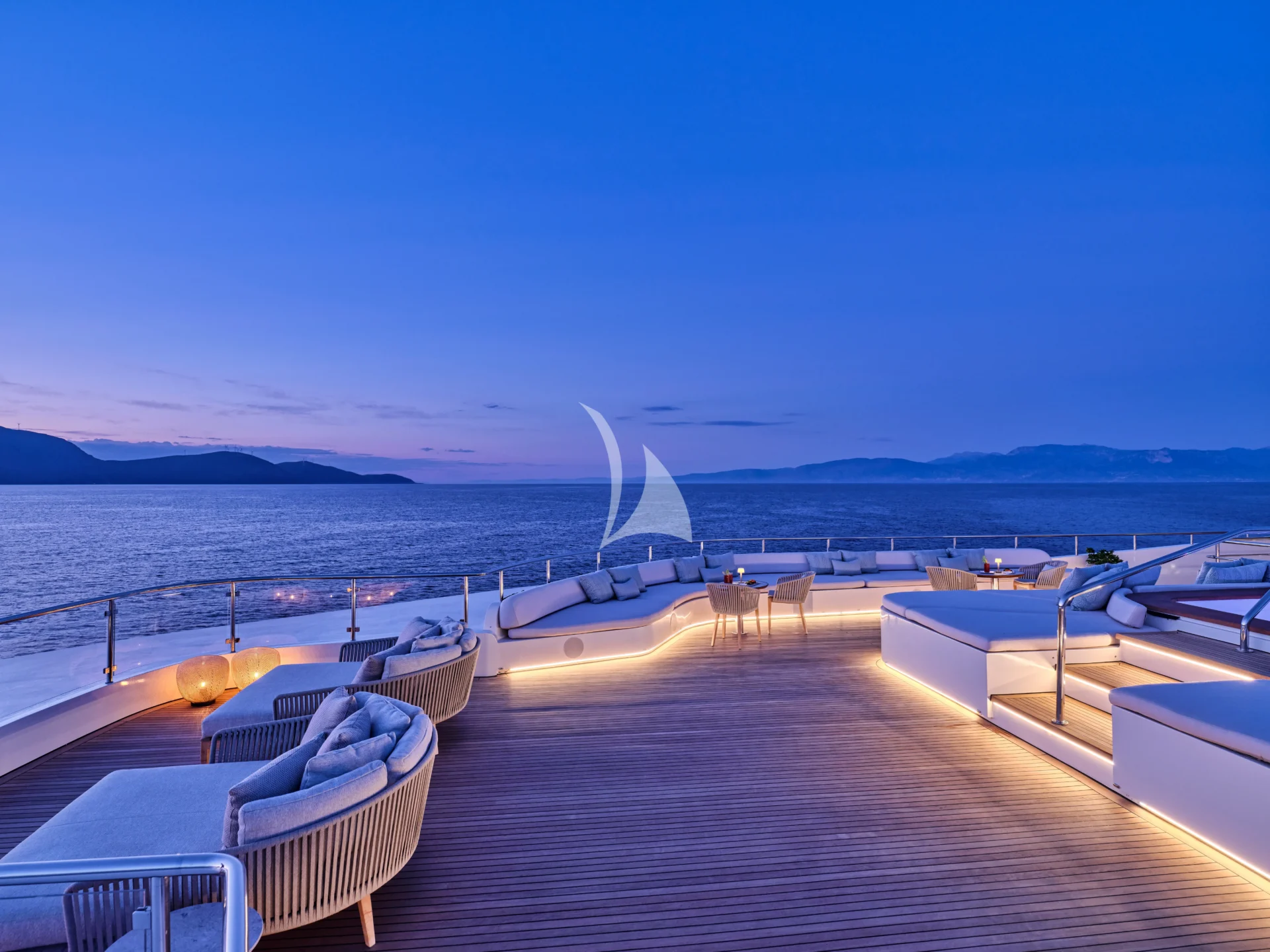MARQUISE Charter Yacht