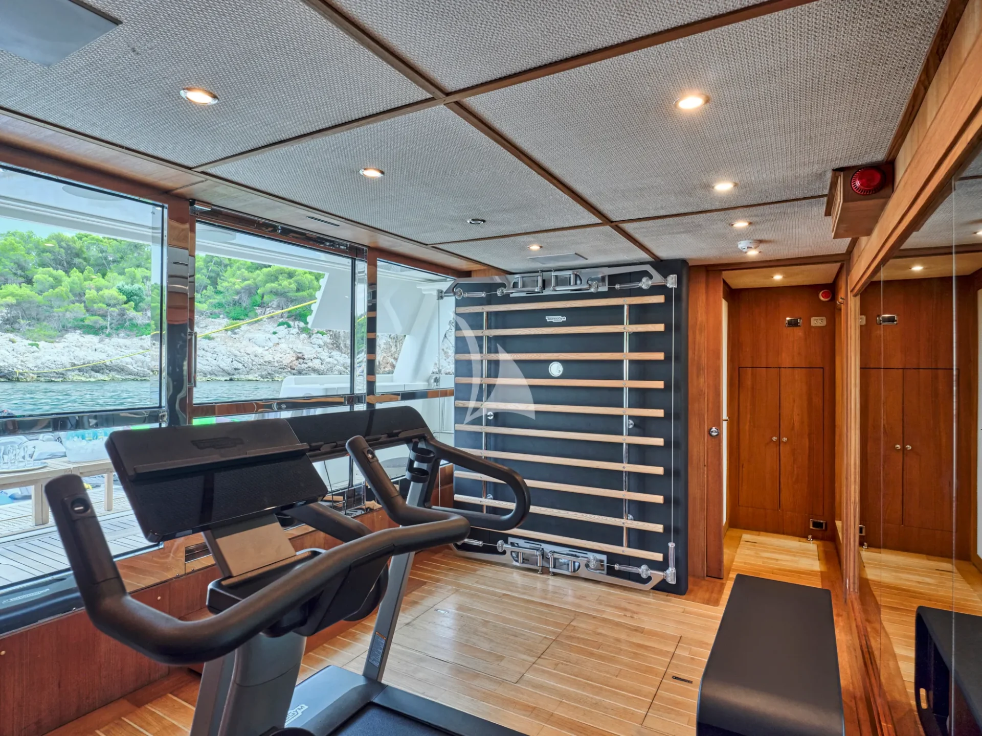 PALATIAL Charter Yacht