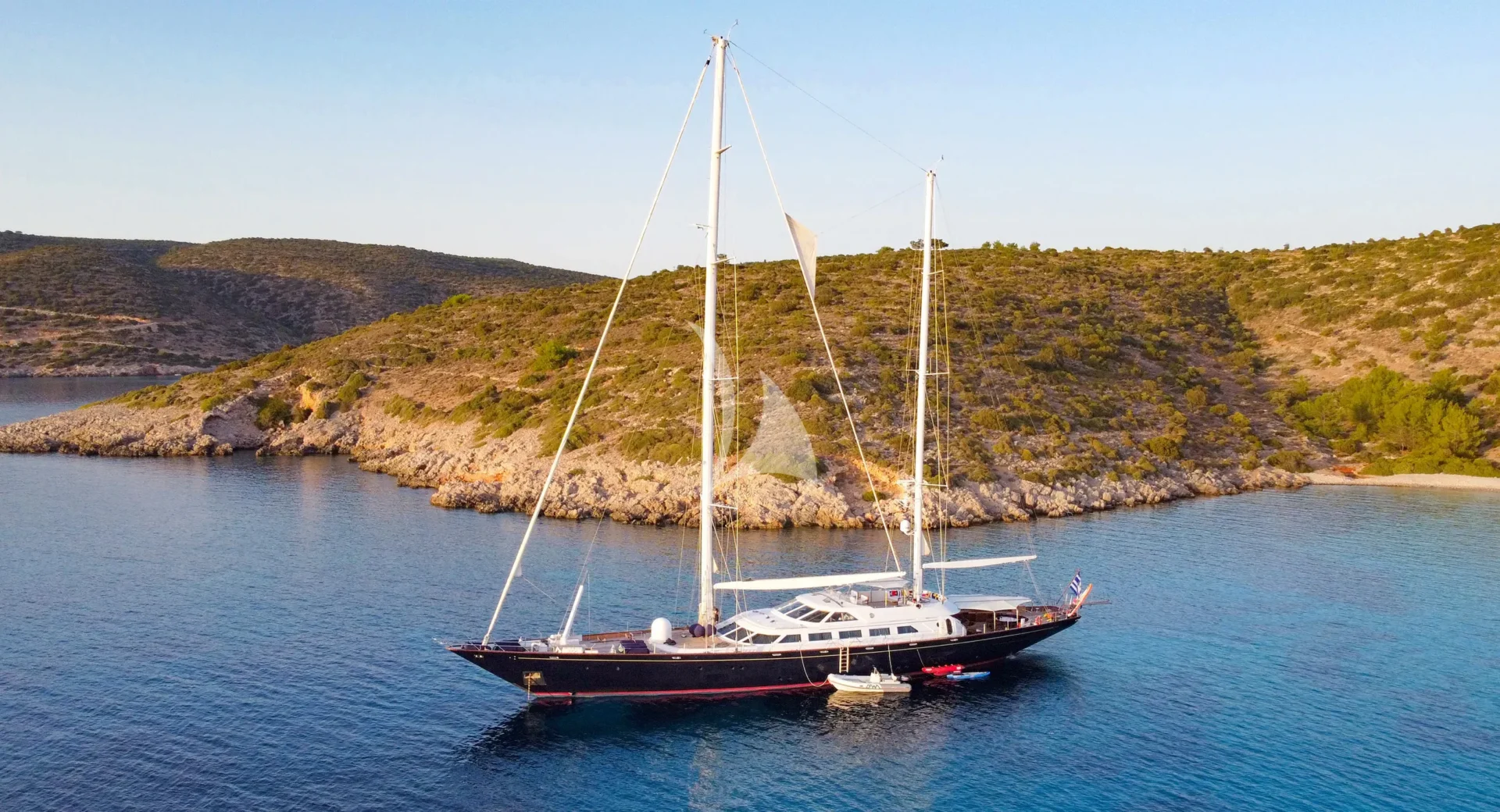 Tamarita Charter Yacht