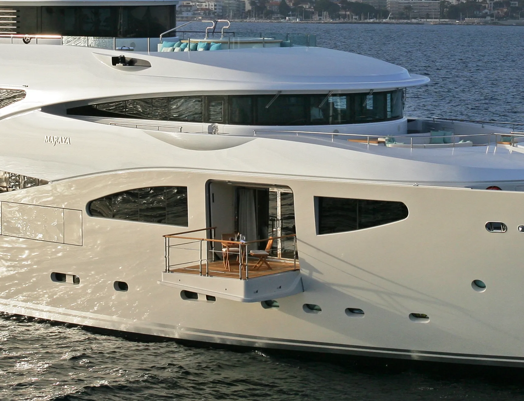MARAYA Charter Yacht