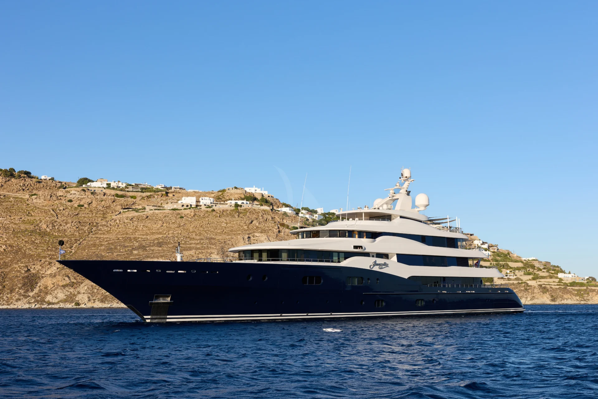 AMARYLLIS Charter Yacht