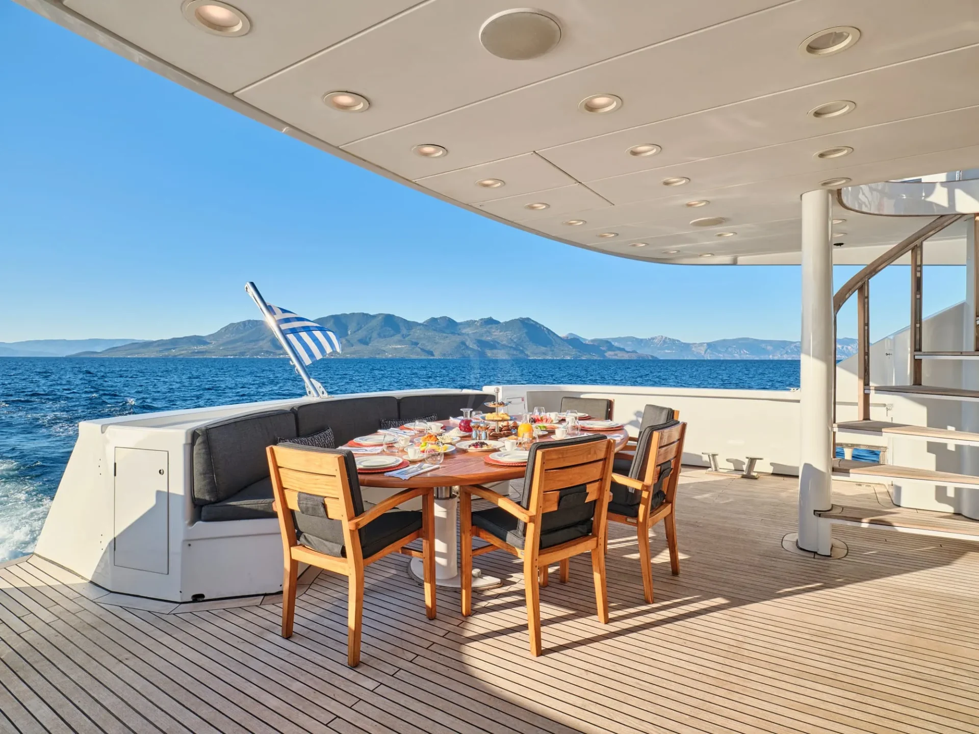 BROOKLYN Charter Yacht