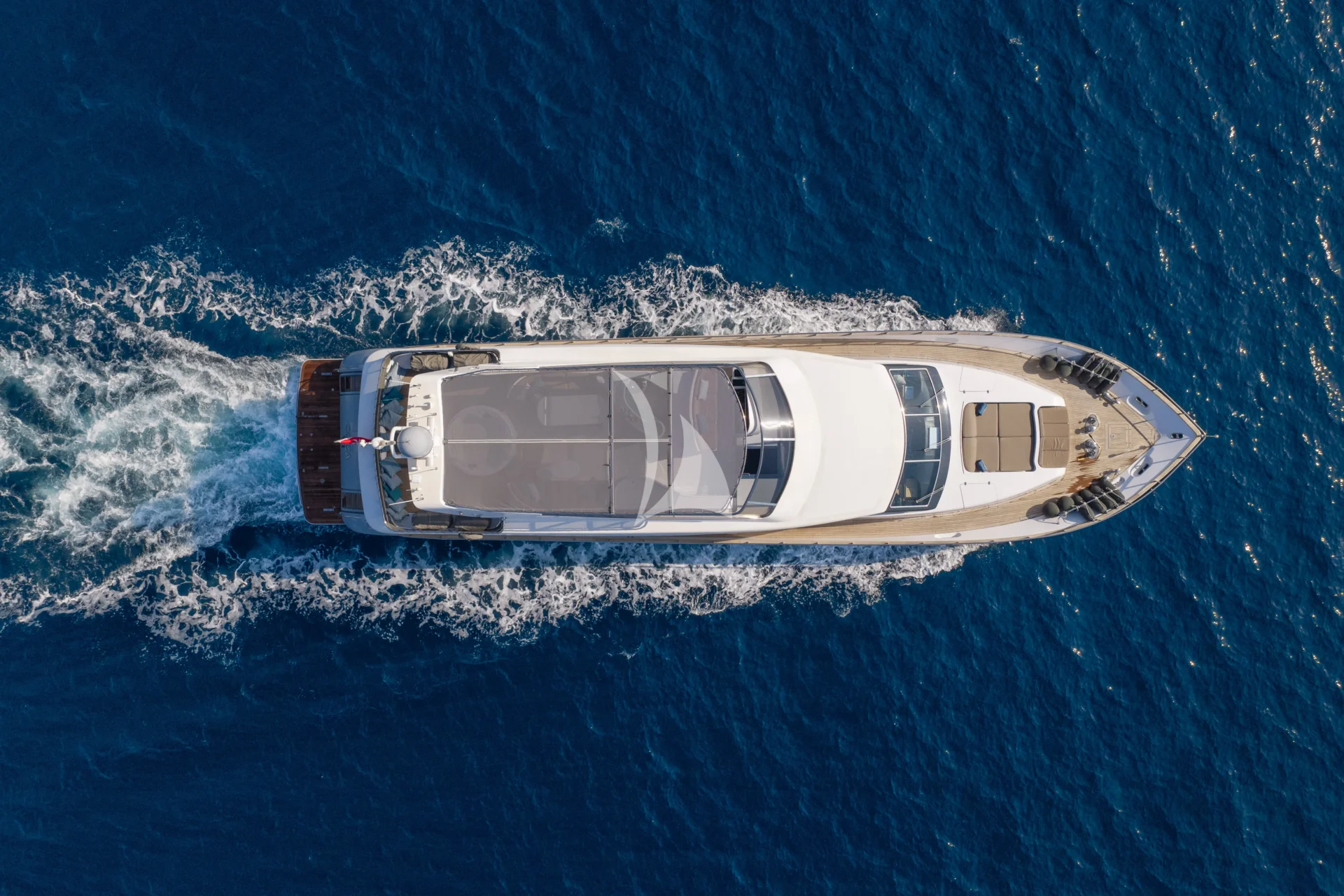 COCA VI Charter Yacht