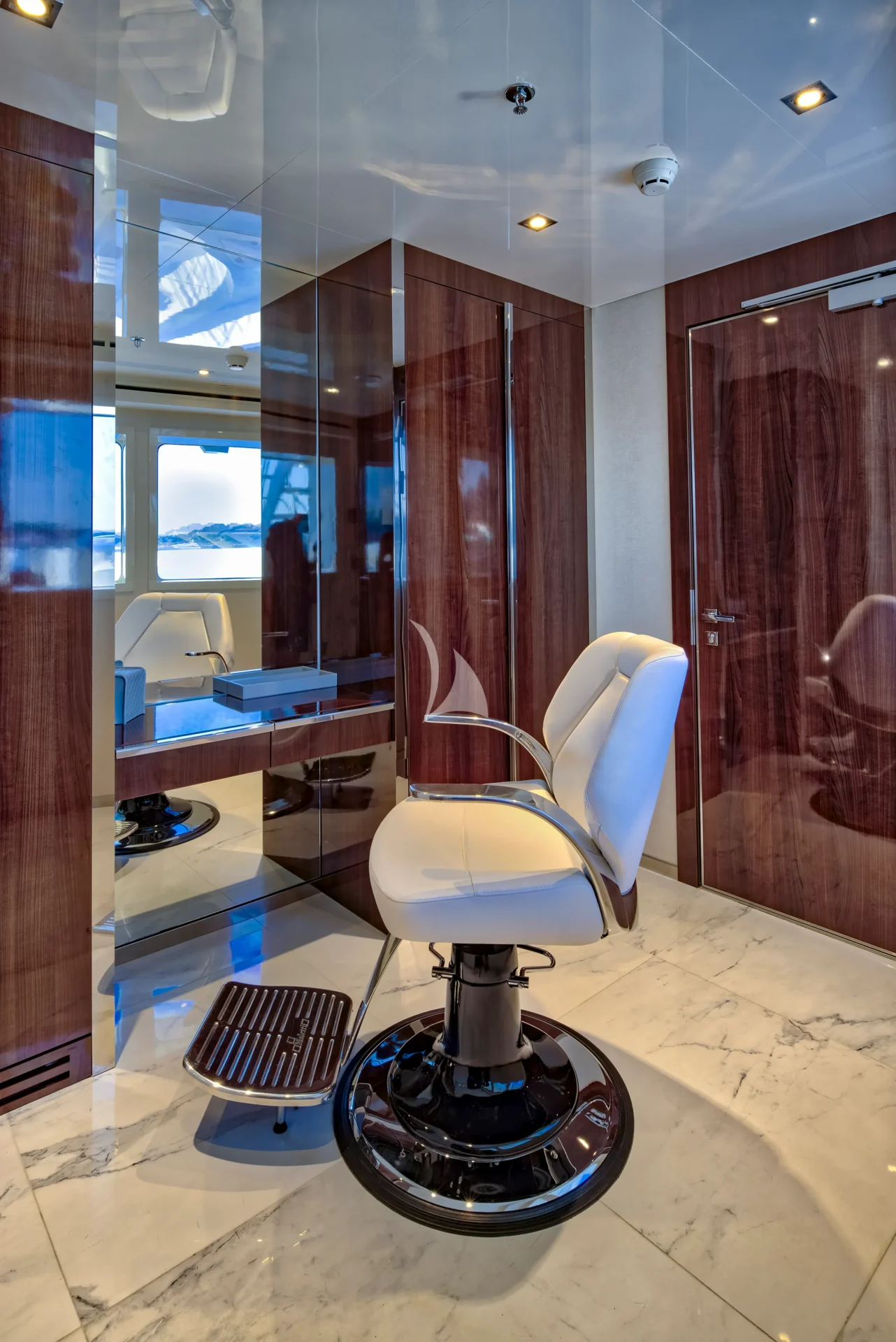 MARQUISE Charter Yacht