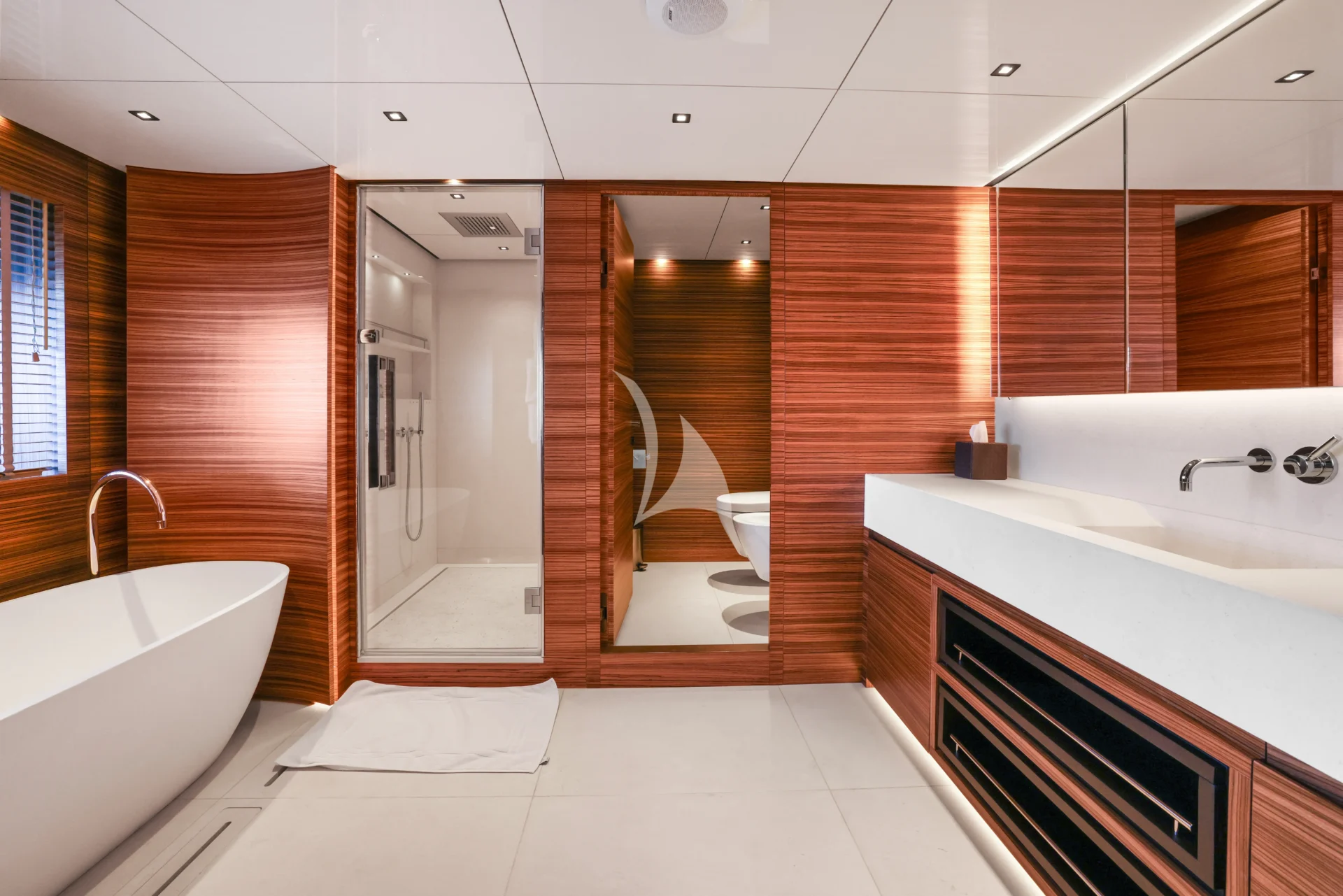 MAGNA GRECIA Charter Yacht