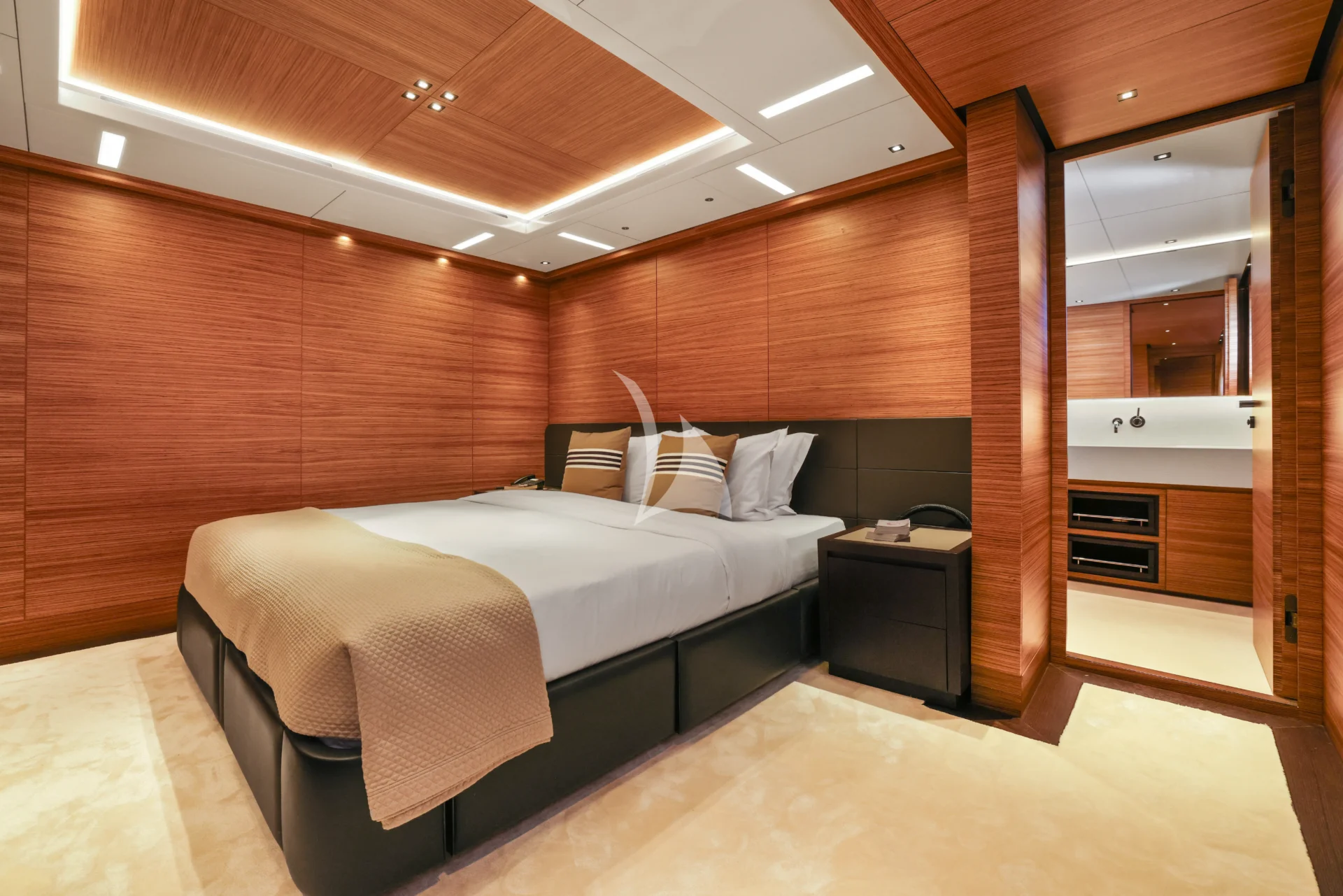 MAGNA GRECIA Charter Yacht