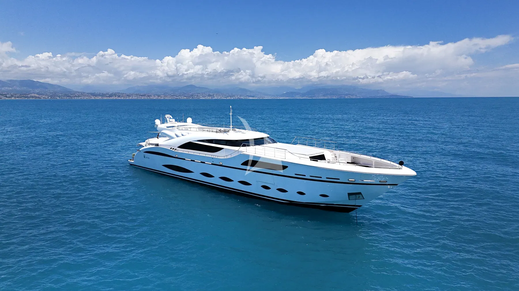 FAST & FURIOUS Charter Yacht