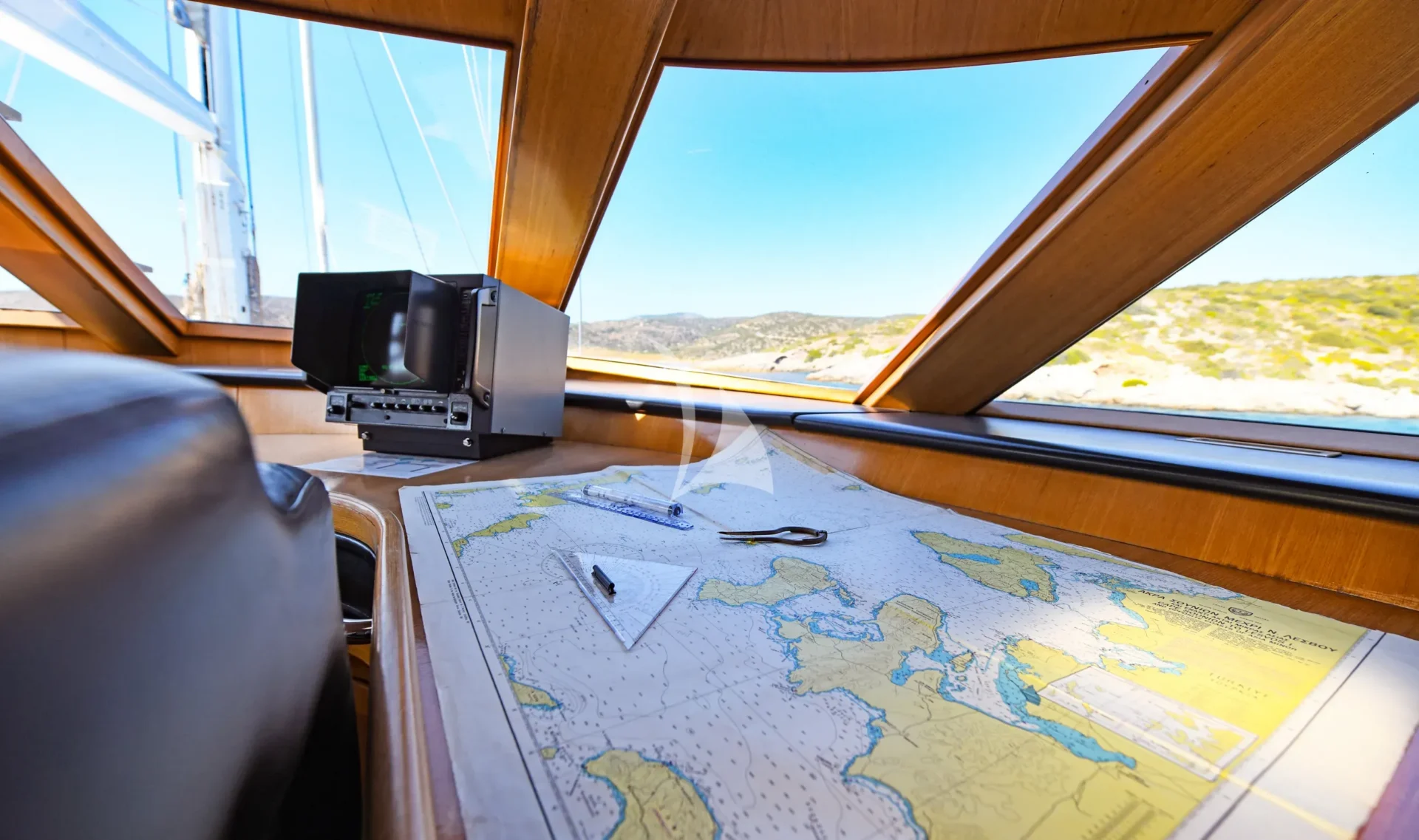 Tamarita Charter Yacht
