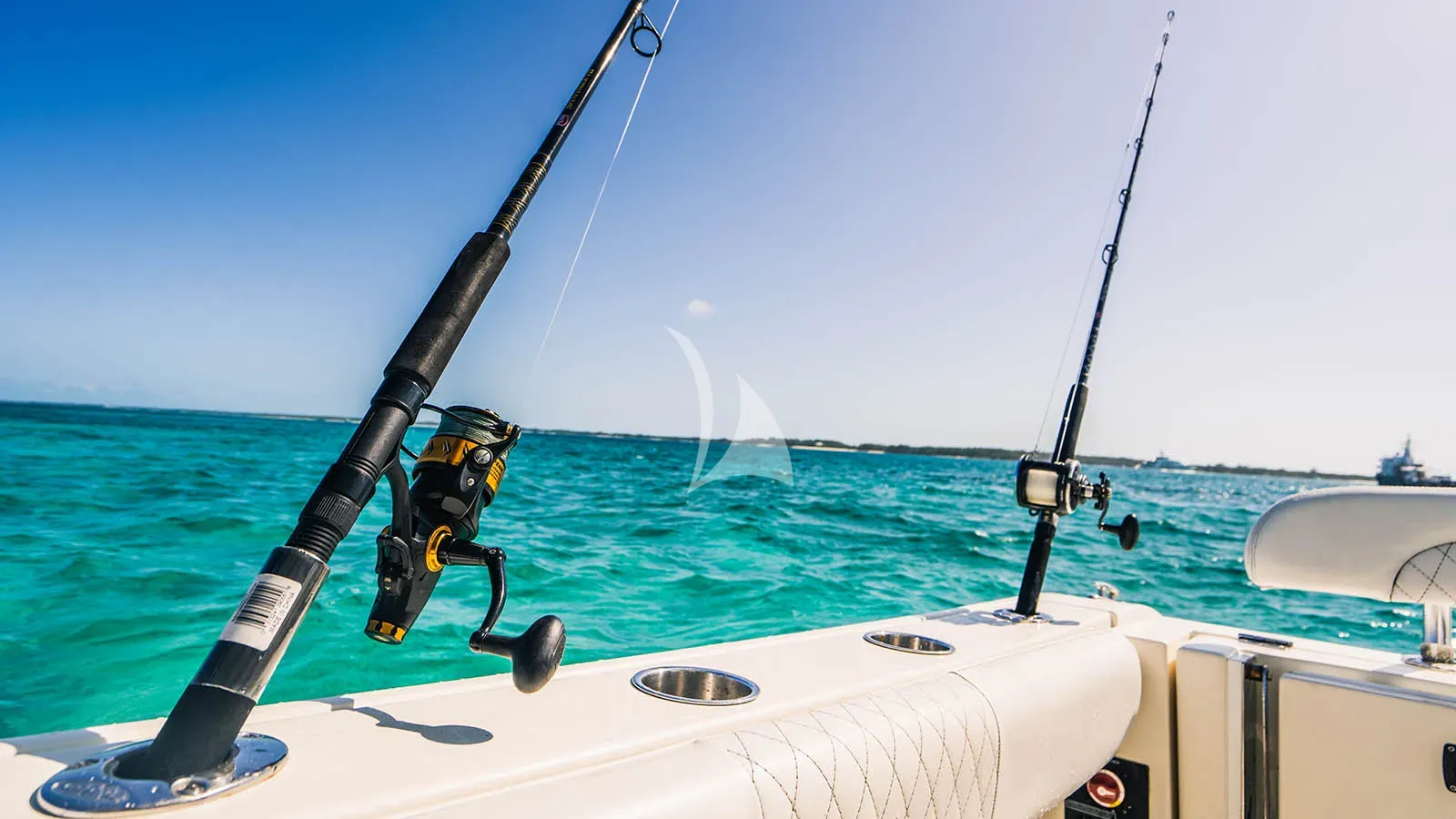 LEXINGTON Charter Yacht