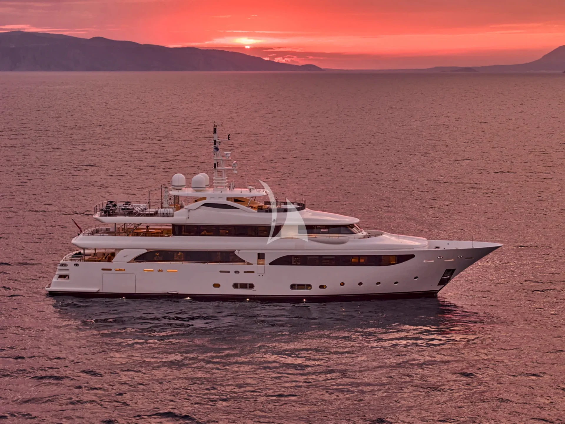 PALATIAL Charter Yacht
