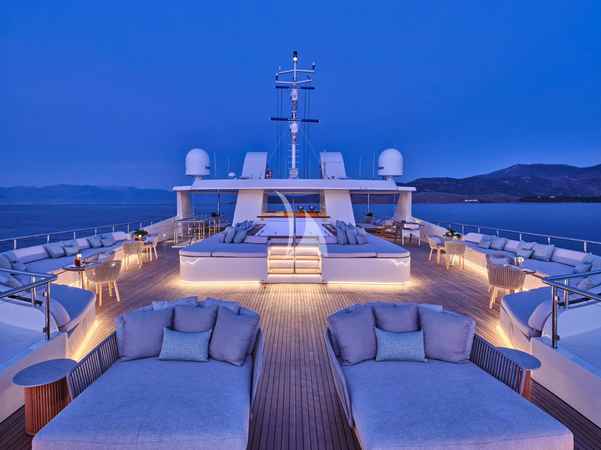 MARQUISE Charter Yacht
