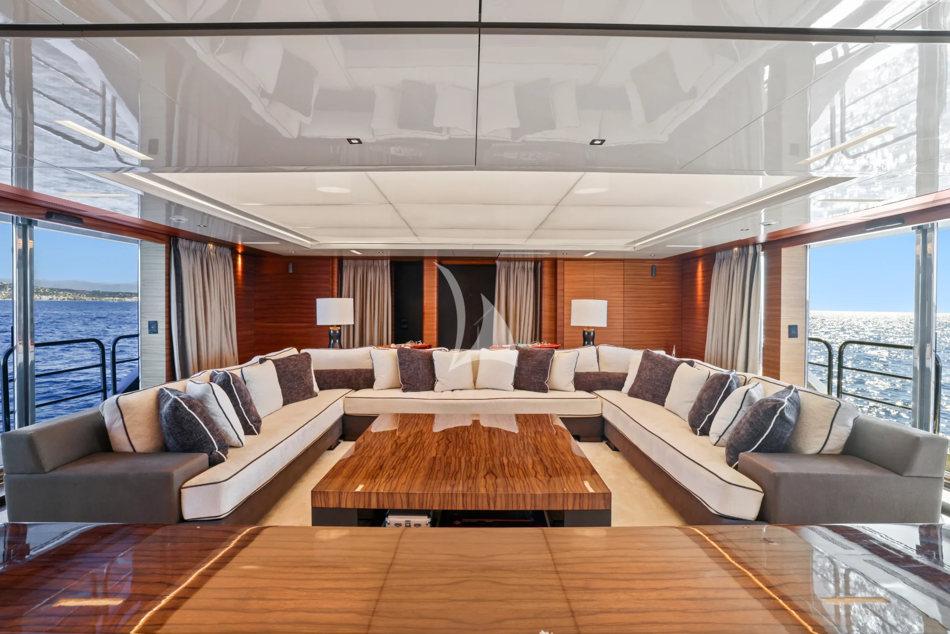 MAGNA GRECIA Charter Yacht