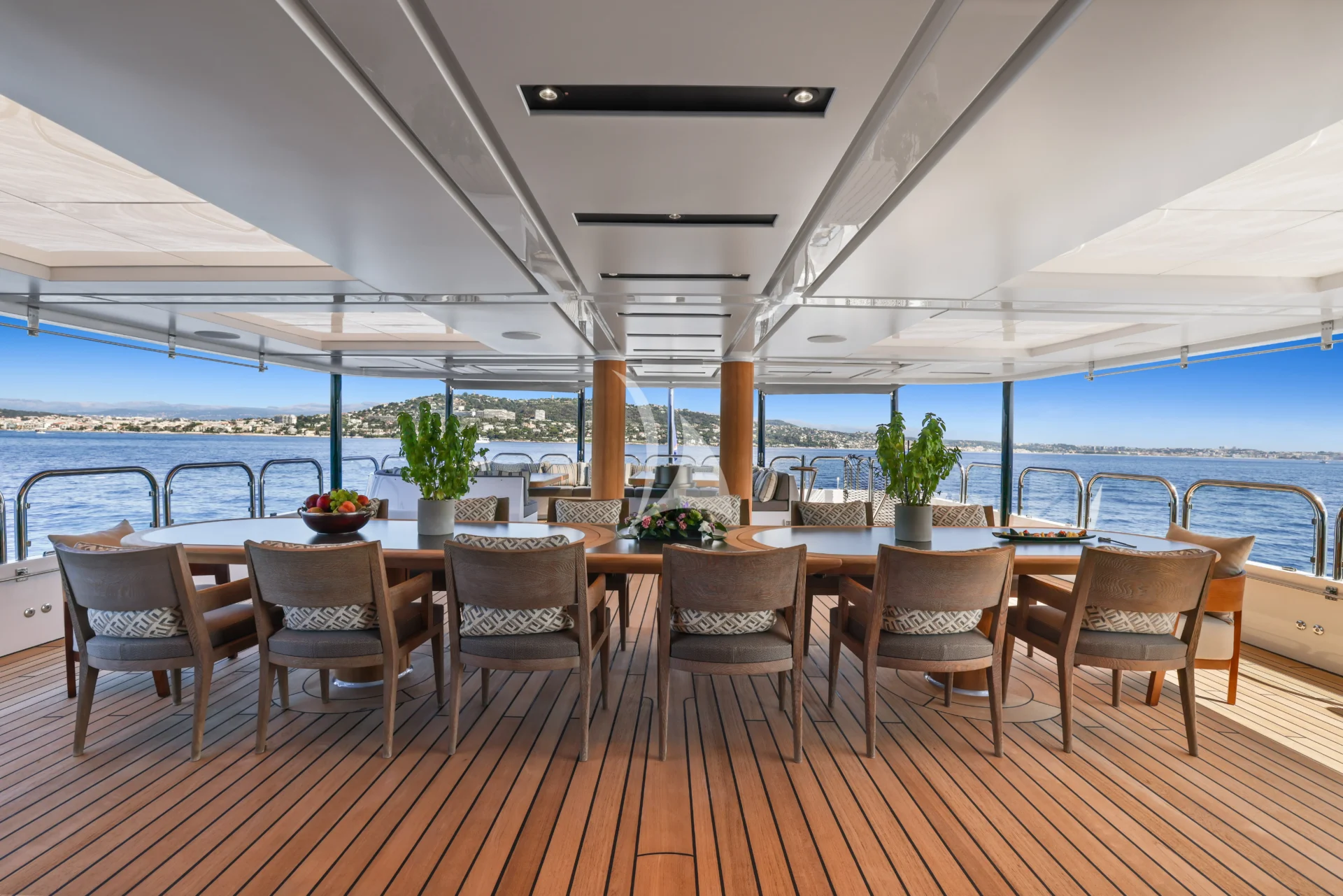 MAGNA GRECIA Charter Yacht