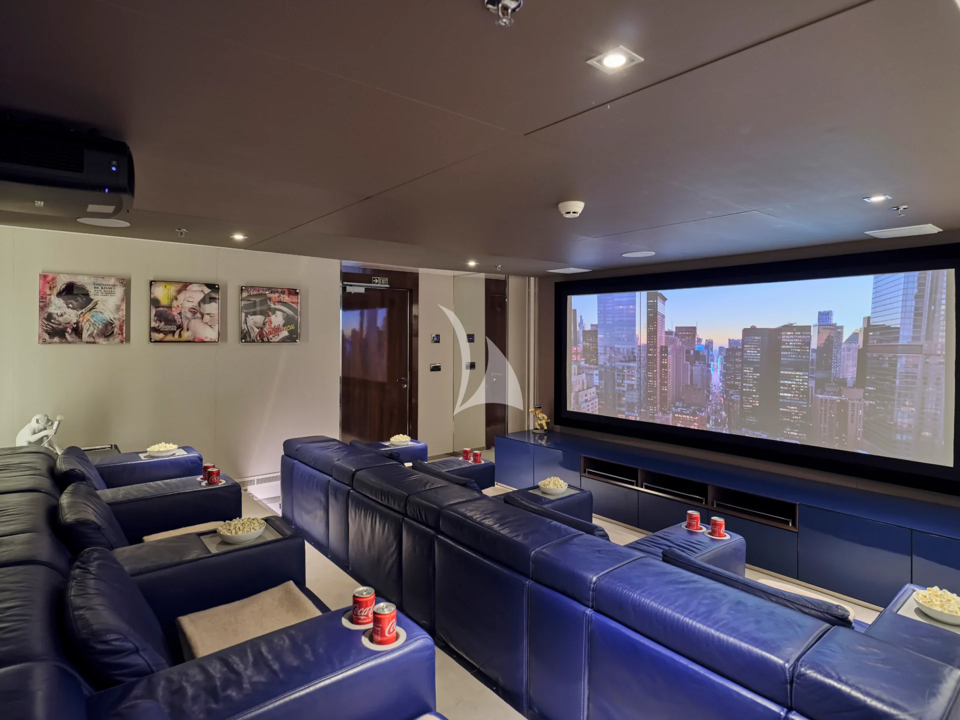 MARQUISE Charter Yacht
